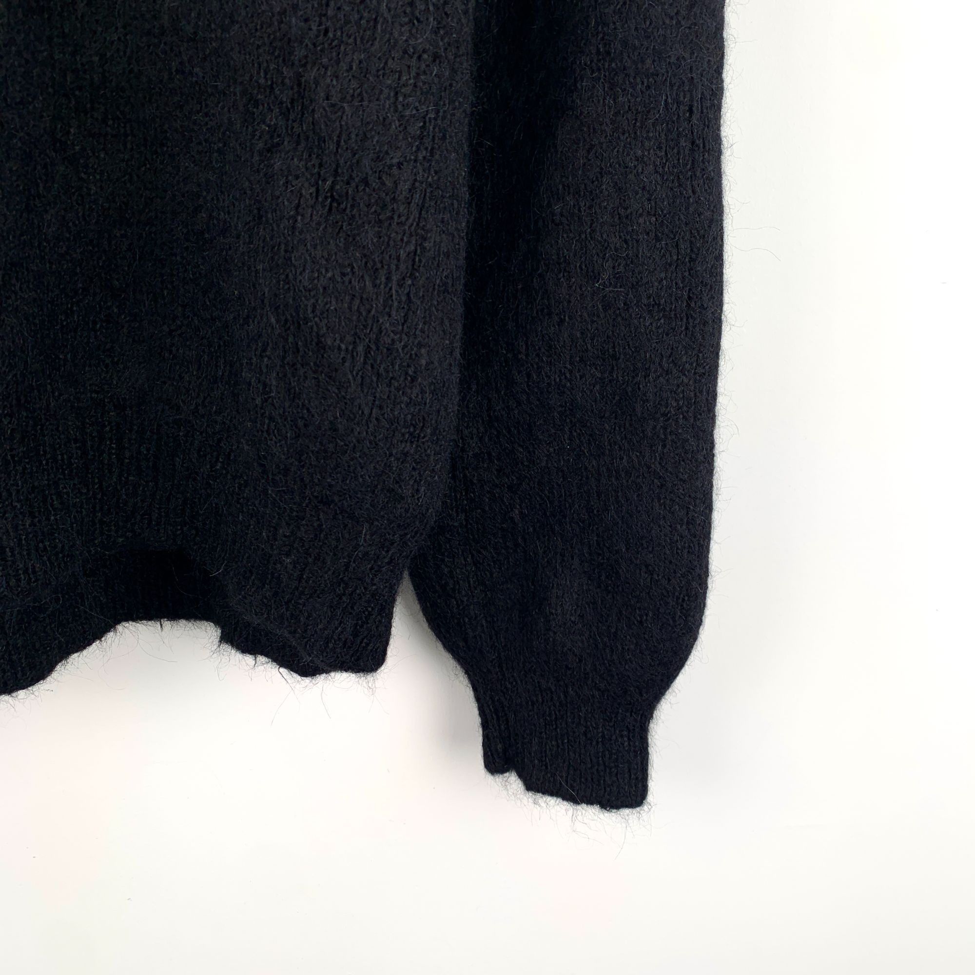 Celine Celine Black Alpaca Wool Long-Sleeved Knitted Sweater With A Size L / US 10 / IT 46 - 5 Thumbnail
