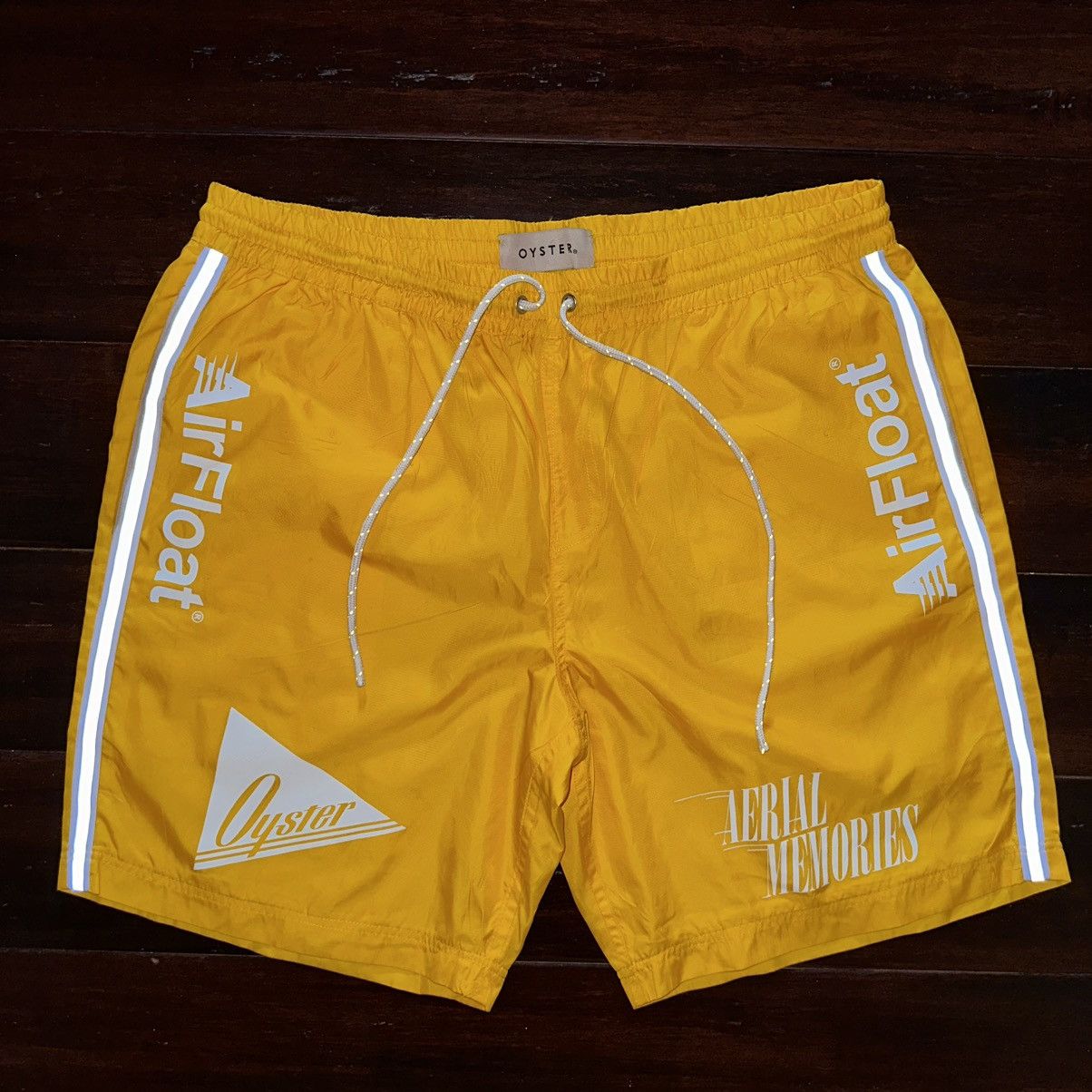 Other OYSTER HOLDINGS sample 1 of 1 AIRFLOAT YELLOW HANDBALL SHORT Size US 30 / EU 46 - 1 Thumbnail