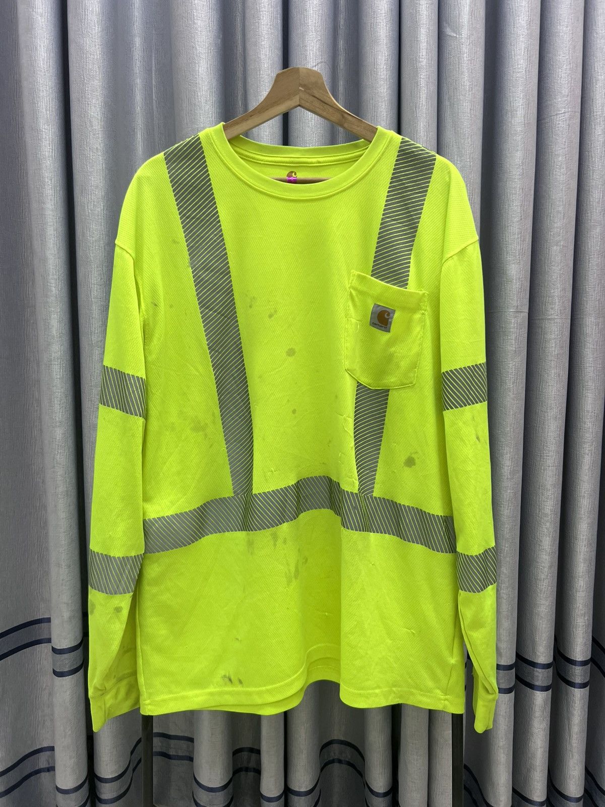 Carhartt 🔥FREESHIPPING🔥 Y2K Neon Thrashed Carhartt Long Sleeve Tee Size US XL / EU 56 / 4 - 1 Thumbnail