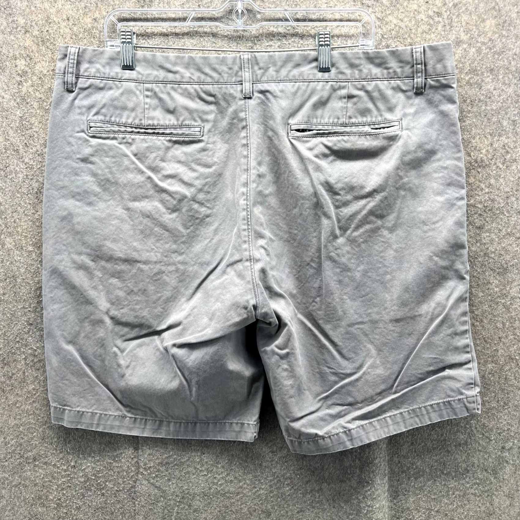 Bonobos Bonobos Shorts Mens 40 Gray Chino Flat Front Golf 9 Inch Canvas Read Size US 40 / EU 56 - 2 Thumbnail