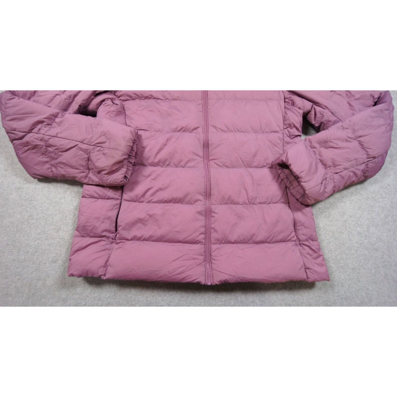 Uniqlo Uniqlo Puffer Jacket Womens Small Pink Ultra Light Down Hooded Packable Outdoors Size S / US 4 / IT 40 - 3 Thumbnail