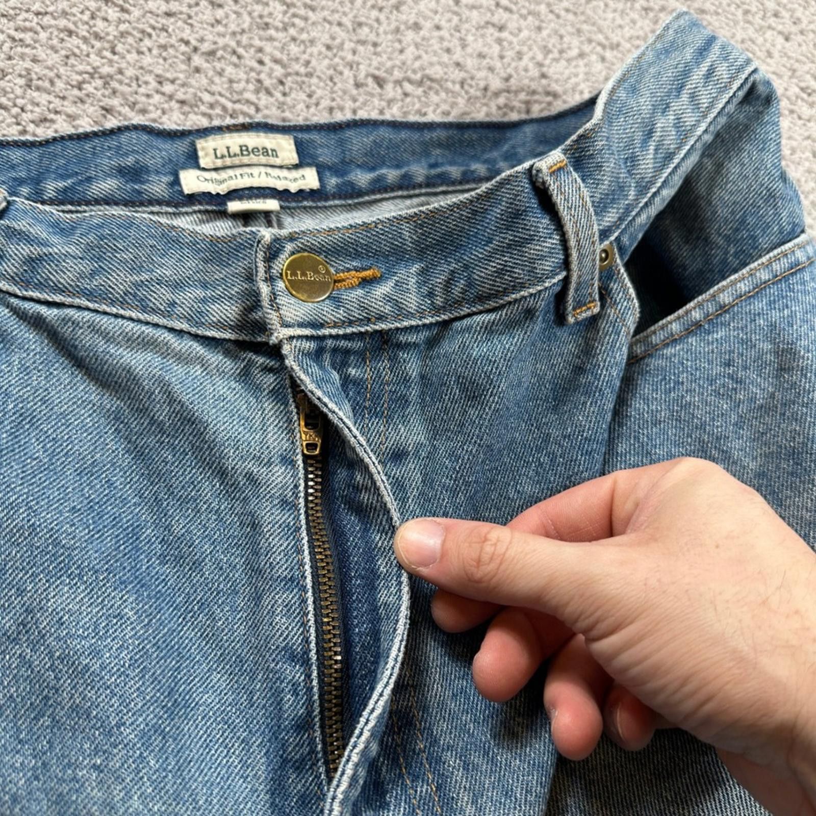 L.L. Bean LL Bean Original Fit Relaxed Jeans Womens 16 MT Light Wash Size 38" / US 16 / IT 52 - 7 Thumbnail