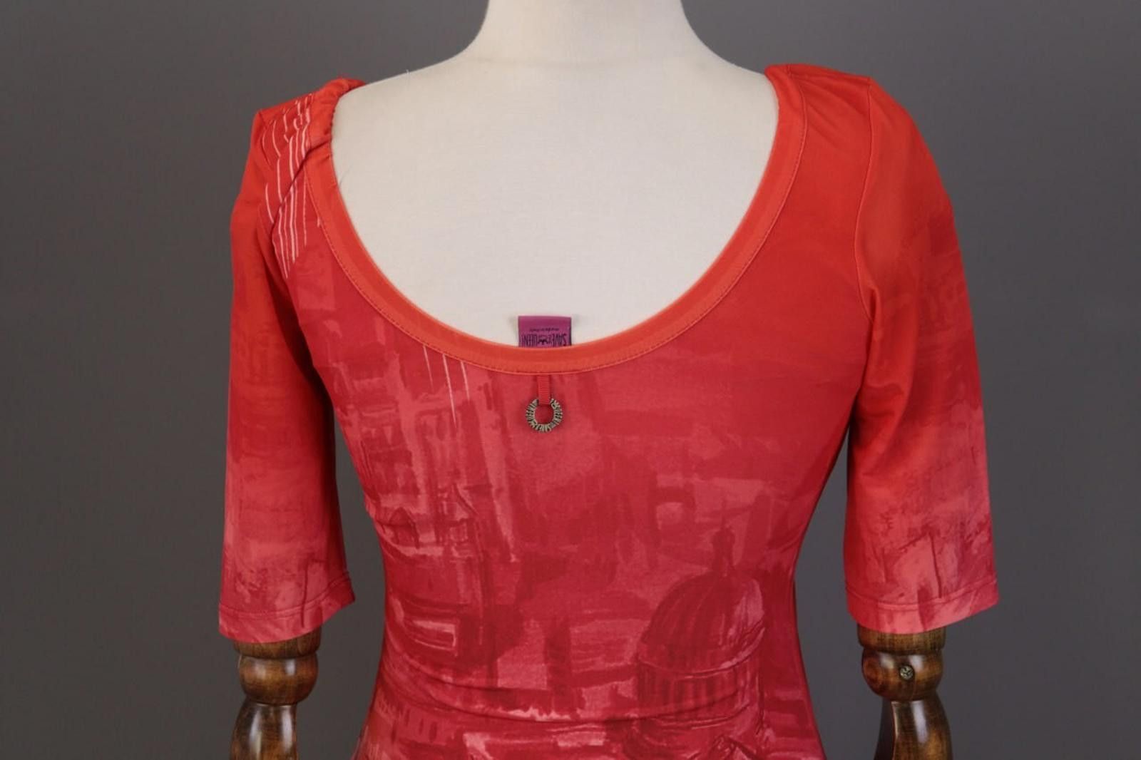 Designer Save The Queen Red Abstract Stretch Short Dress Size S Size S / US 4 / IT 40 - 8 Thumbnail