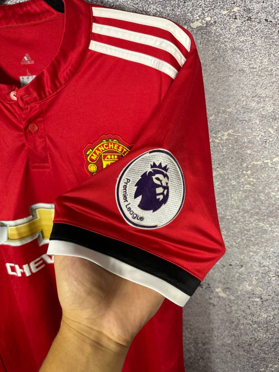 Vintage MATA Manchester United 2017/18 Fan Soccer Jersey Medium Size US M / EU 48-50 / 2 - 5 Thumbnail