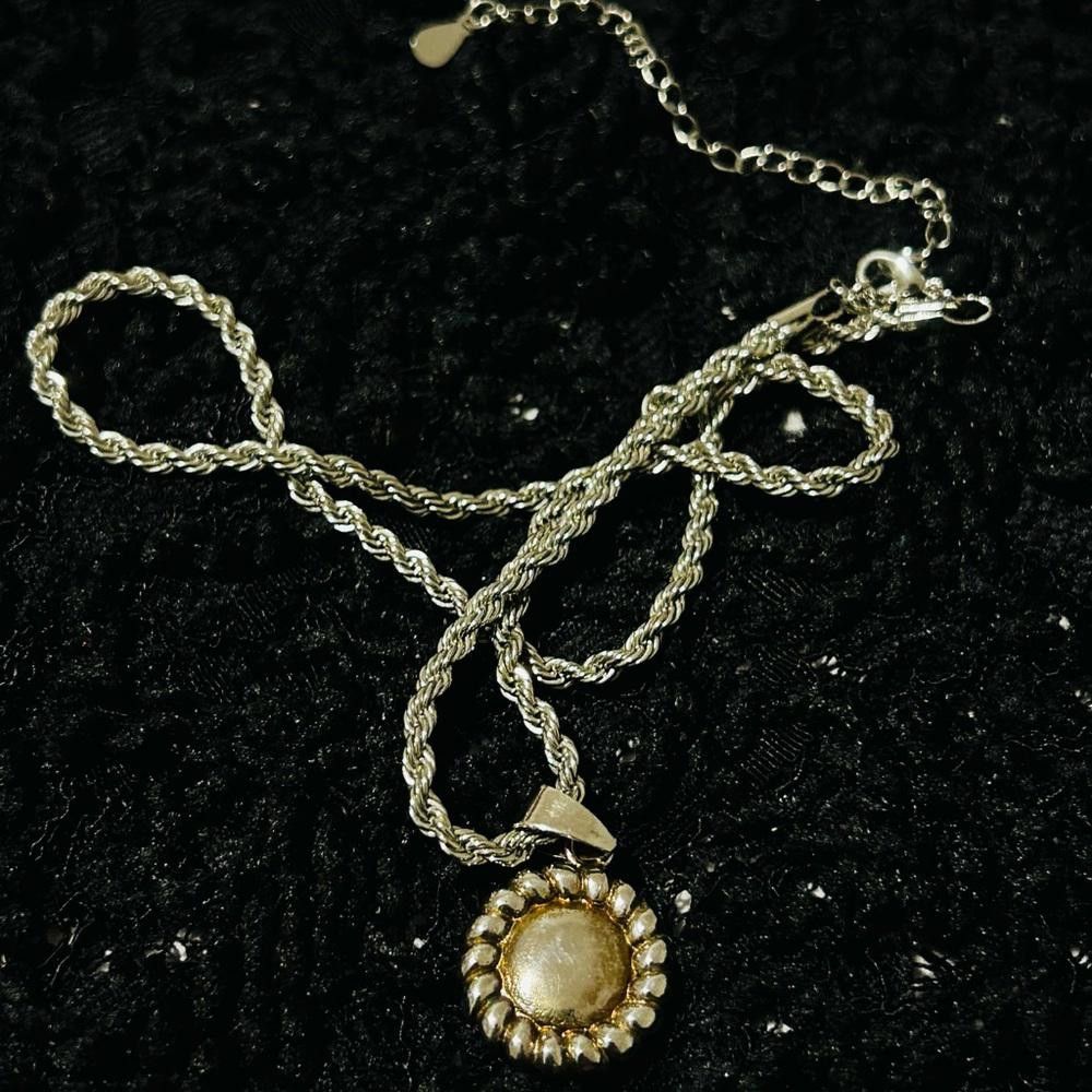 Designer Silver intertwine Rope Chain Necklace with Pearl Pendant Size ONE SIZE - 4 Thumbnail