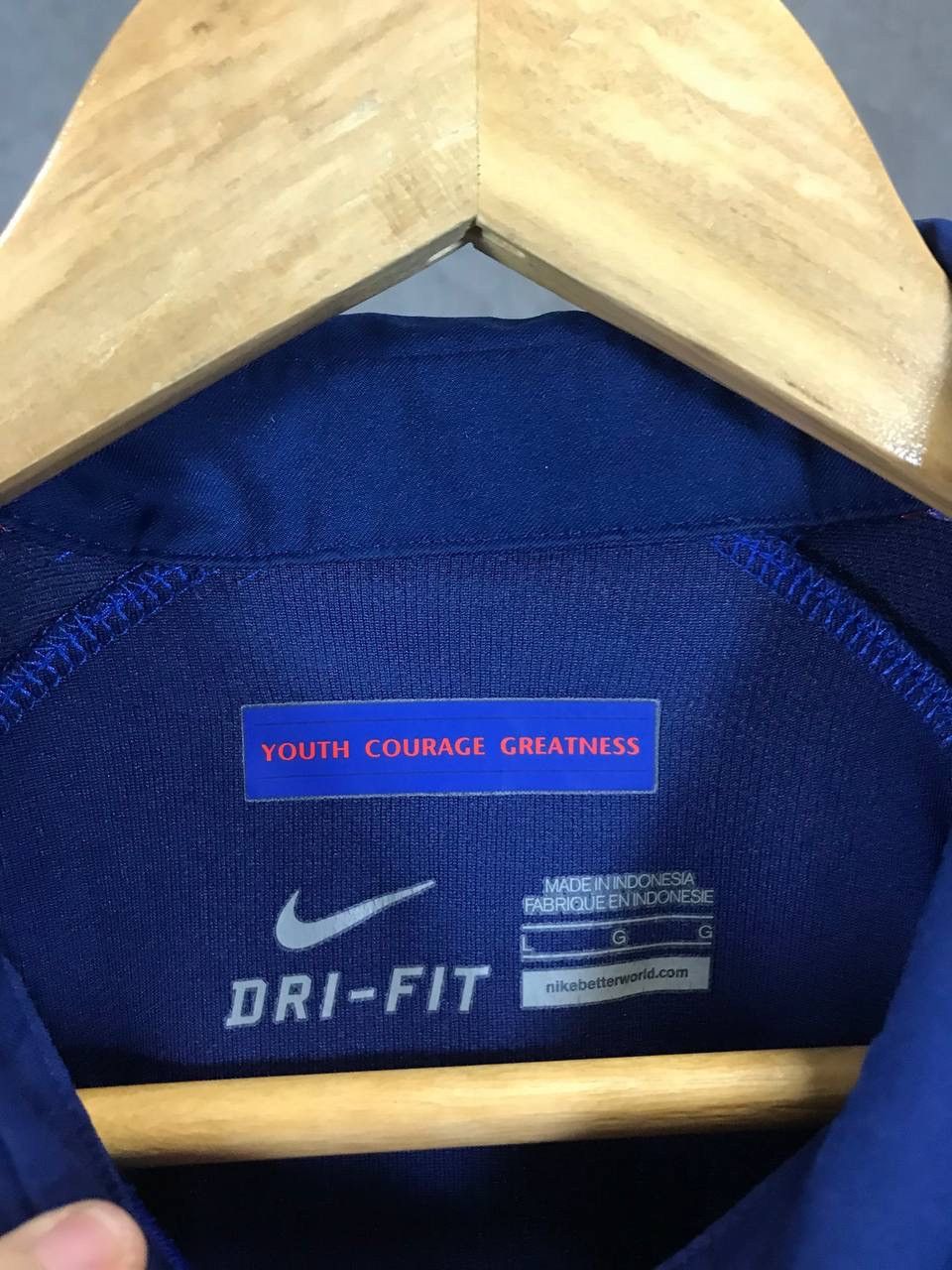 Nike Manchester United 2014 Nike swoosh soccer jersey Size US L / EU 52-54 / 3 - 6 Thumbnail