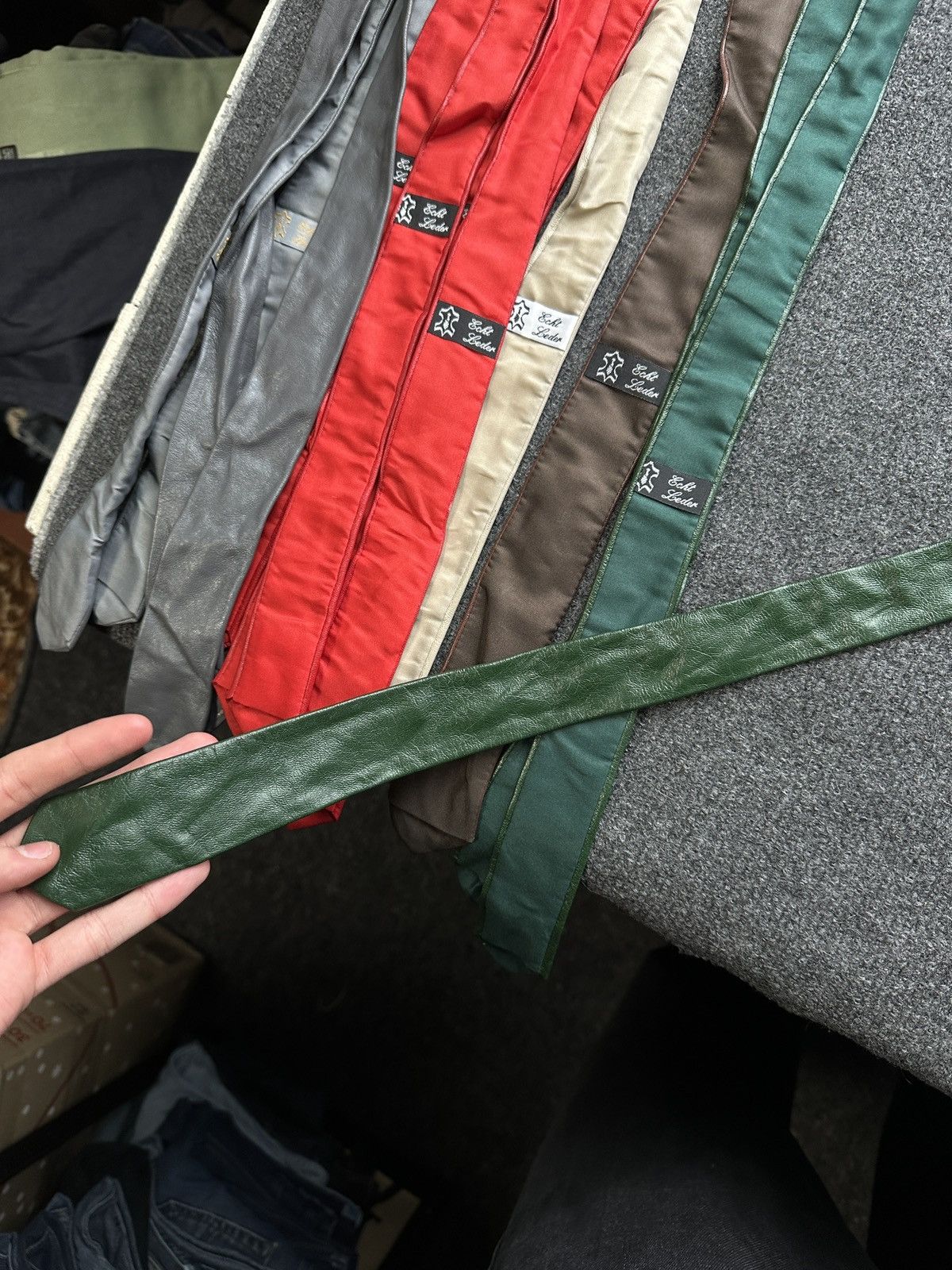 Other 🚨 LEATHER GREEN ITALY TIE LUXURY VNTG RARE OLD MONEY Size ONE SIZE - 10 Thumbnail