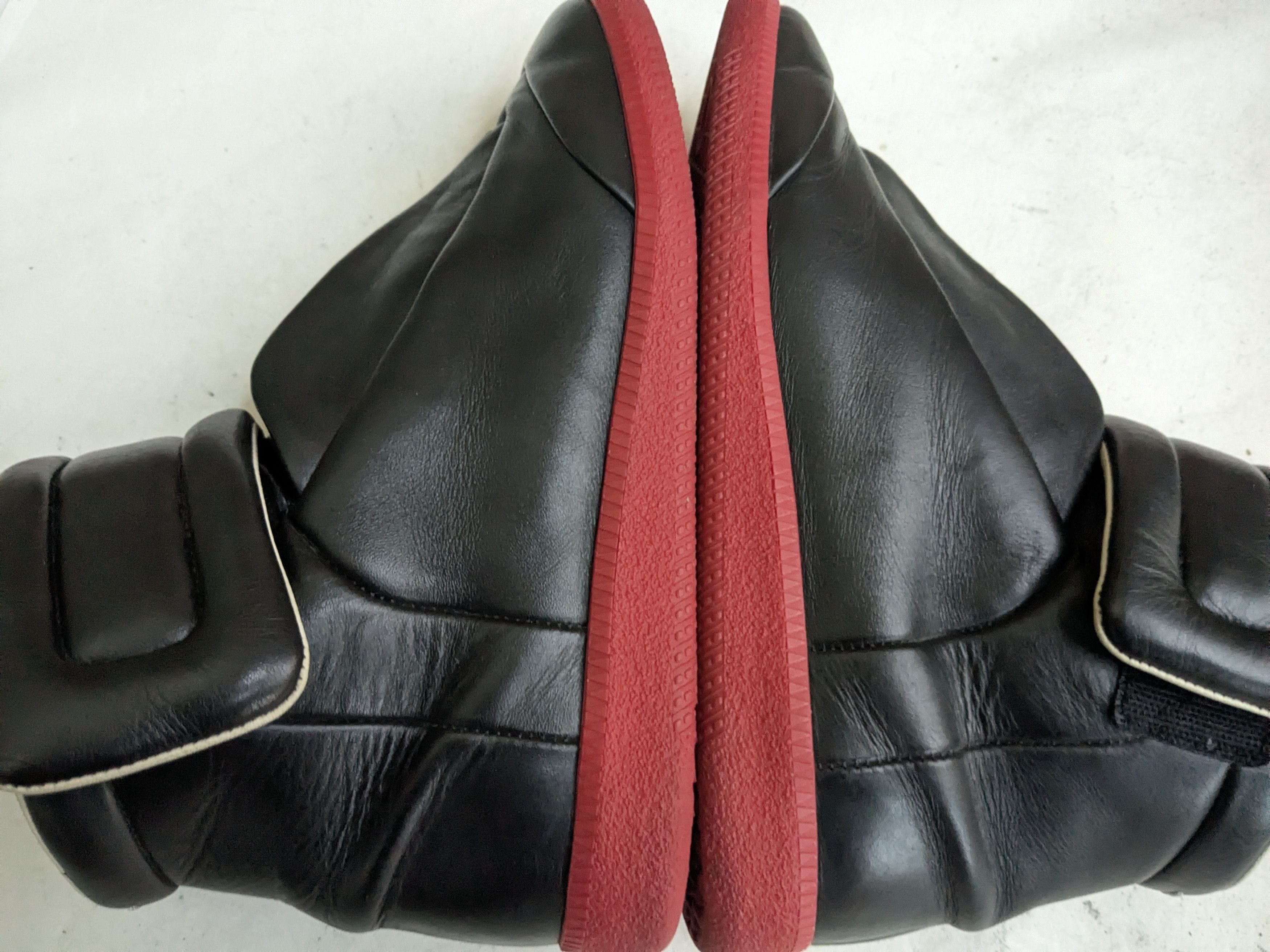 Maison Margiela Maison Margiela Future Black Red 7 40 High Tops Leather Size US 7 / EU 40 - 10 Thumbnail