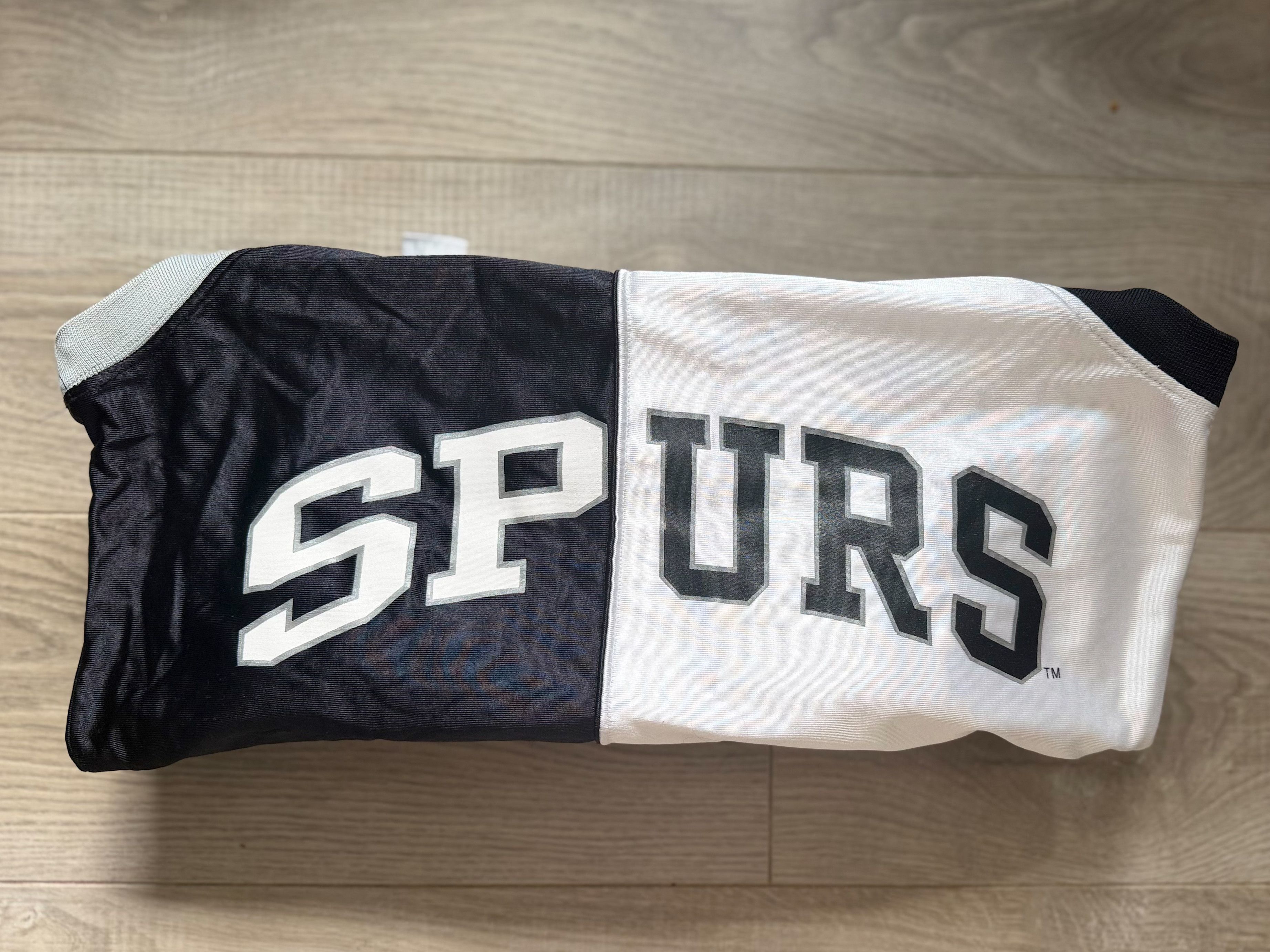 Starter Vintage Starter San Antonio Spurs Split Jersey (Black/White) Size US S / EU 44-46 / 1 - 3 Thumbnail