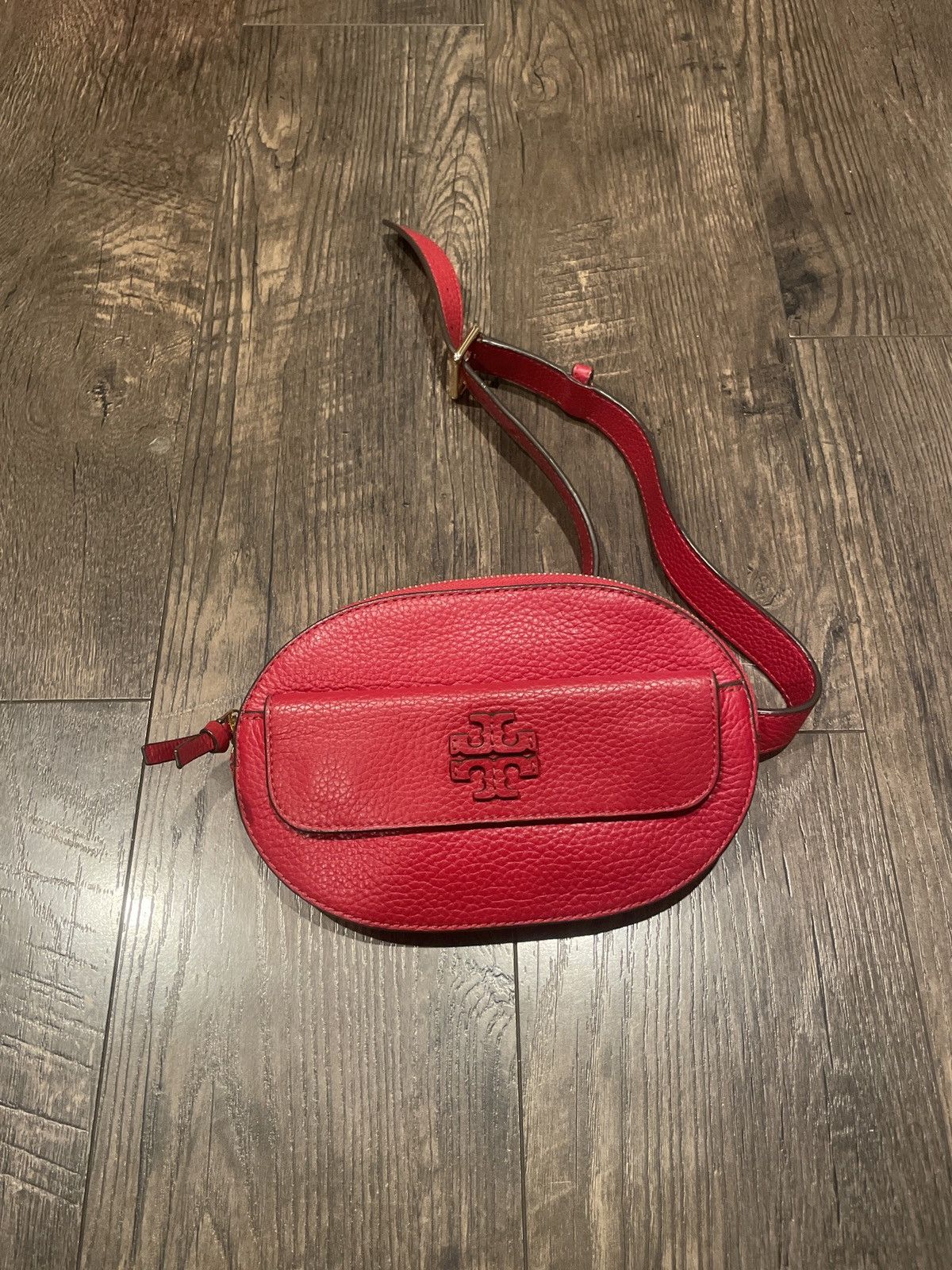 Tory Burch Tory Burch Red Leather Belt Bag Crossbody Vintage Waist Bag Size ONE SIZE - 1 Thumbnail