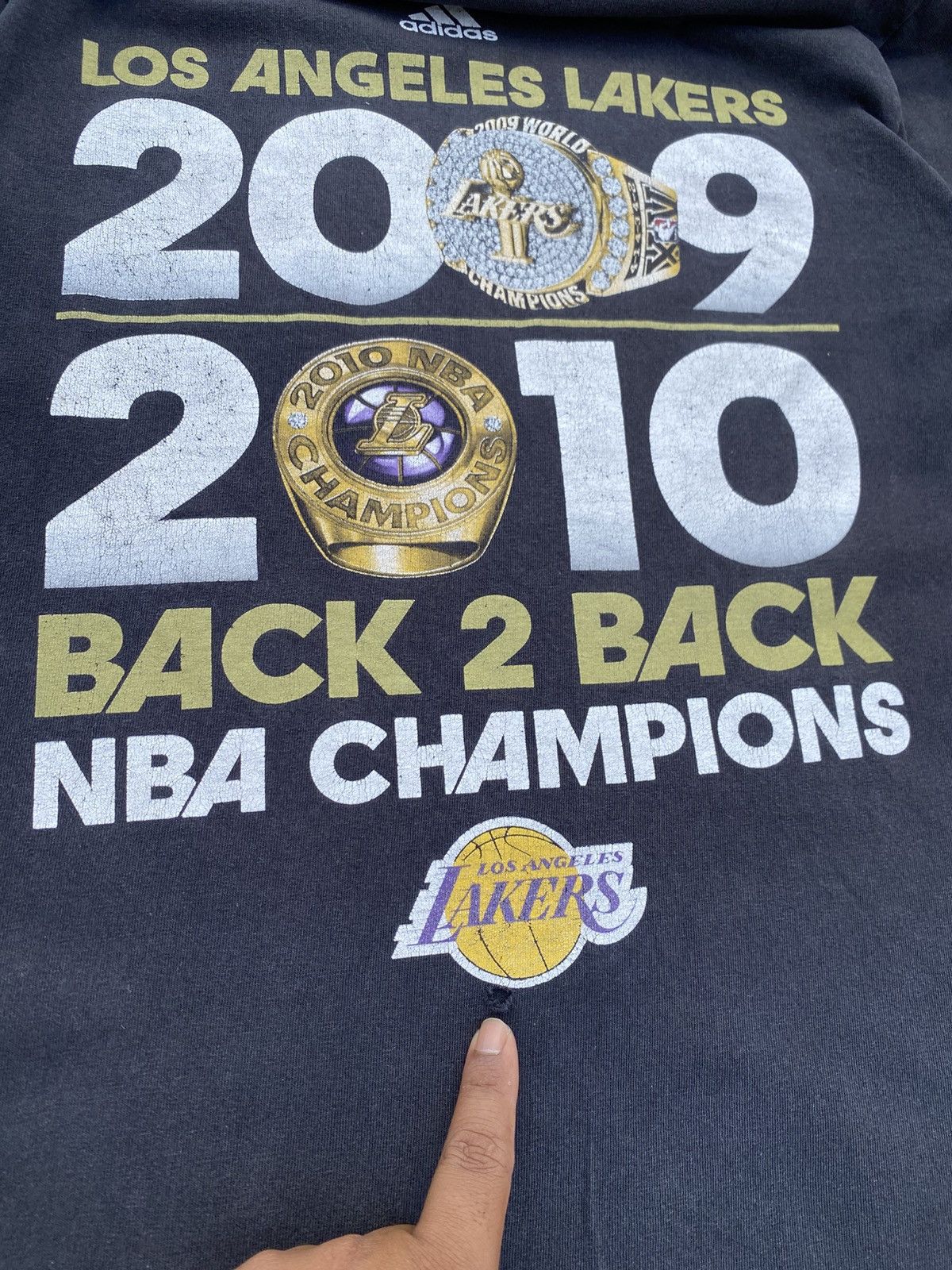 Adidas Rare ADIDAS x LA Lakers 2009-2010 Back to Back NBA Champion Size US S / EU 44-46 / 1 - 10 Thumbnail