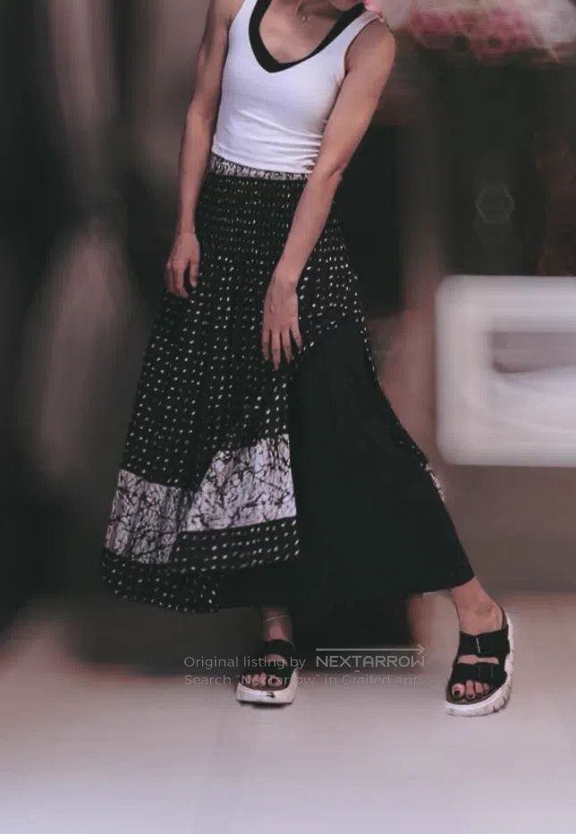 Issey Miyake Issey Miyake Pastoral Black and White Pleated Midi Skirt Size 25" / US 0 / IT 36 - 4 Thumbnail