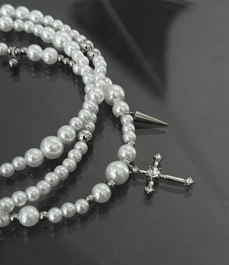 Japanese Brand × Jewelry Fashion crystal cross layered 3 way tie pearl long necklace Size ONE SIZE - 5 Thumbnail