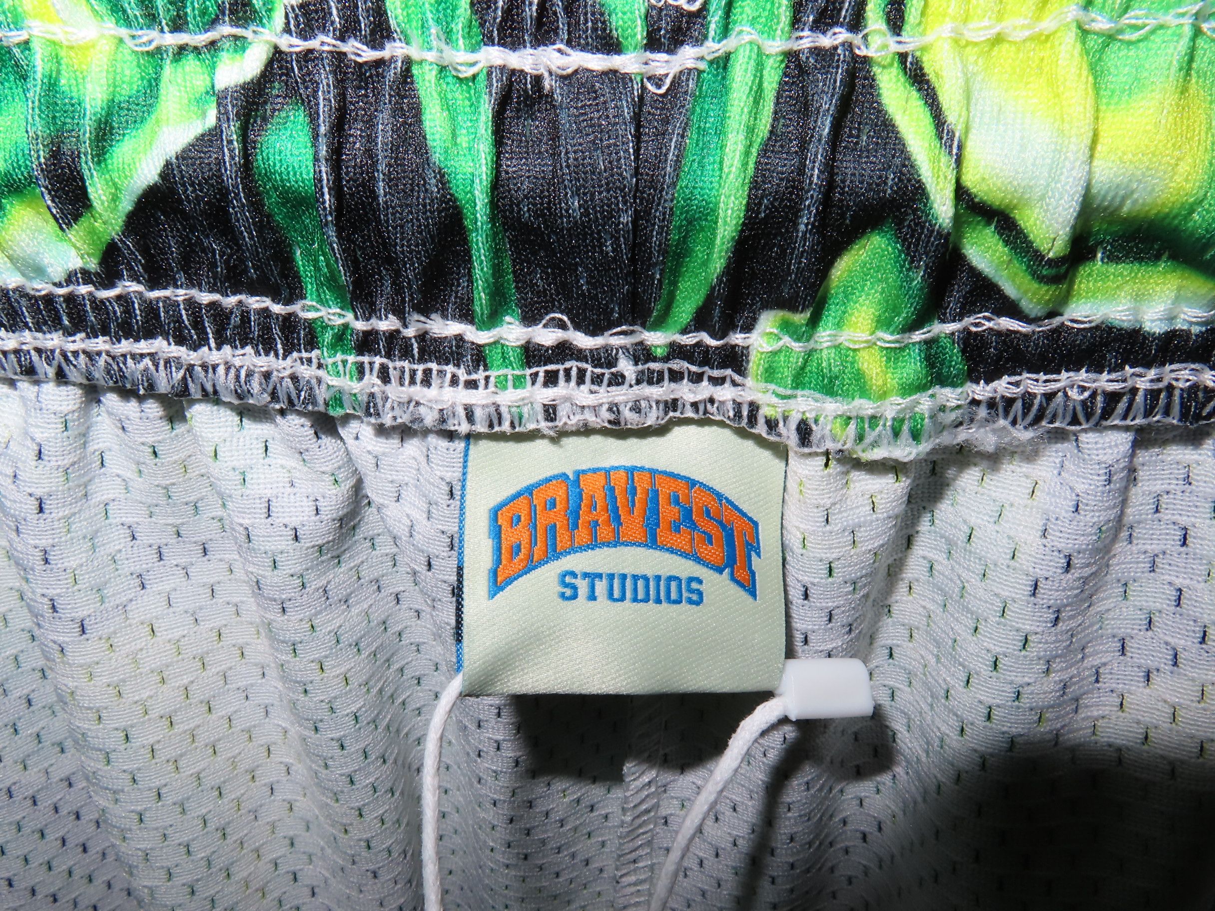 Bravest Studios Skully Shorts Size US 34 / EU 50 - 3 Thumbnail