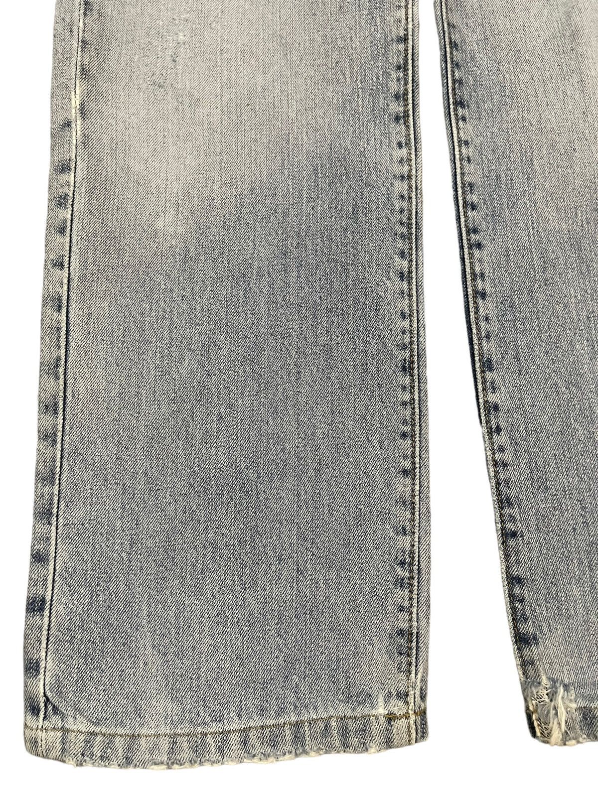 Uniqlo Vintage Japanese Uniqlo Blue Wash Distress Loose Jeans Size US 30 / EU 46 - 5 Thumbnail