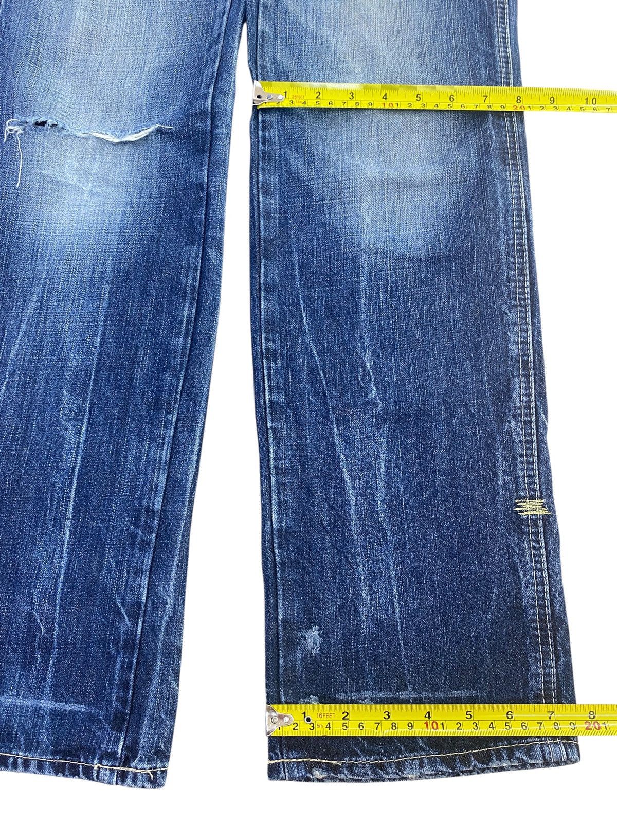 Levi's Levi’s Blue Wash Distressed Style Wide Leg Jeans Size US 31 - 8 Thumbnail
