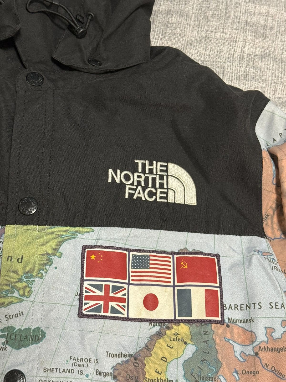 Supreme × The North Face Supreme tnf the north face maps atlas coach Jacket Size US S / EU 44-46 / 1 - 3 Thumbnail