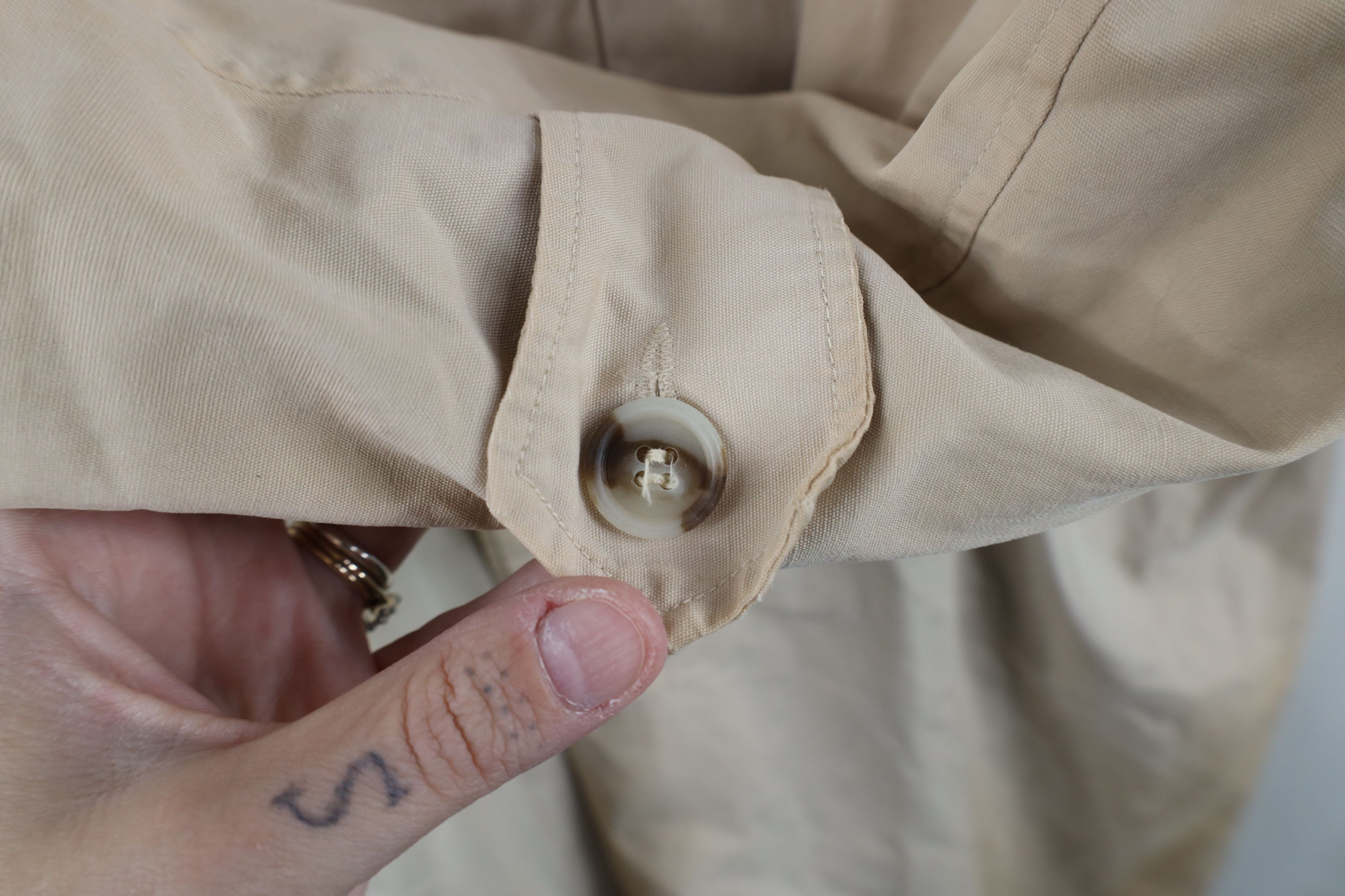 Vintage Vintage 60s 70s Streetwear Trench Coat Rain Jacket Beige Tan Size US L / EU 52-54 / 3 - 8 Thumbnail