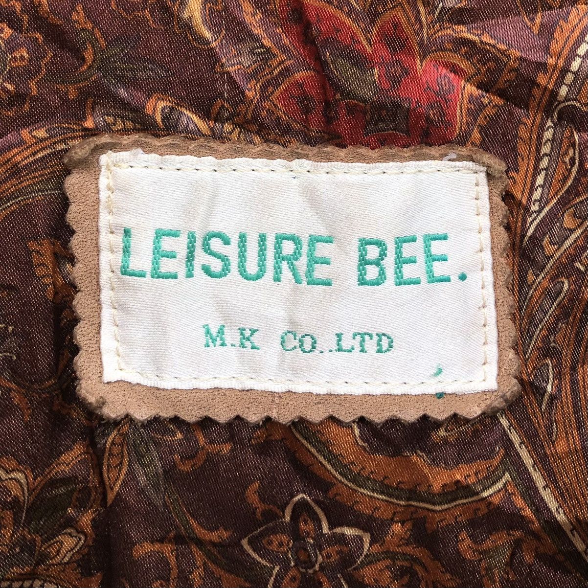 Vintage Vintage LEISURE BEE. M.K Cow Leather Bomber Jacket Size US M / EU 48-50 / 2 - 12 Thumbnail