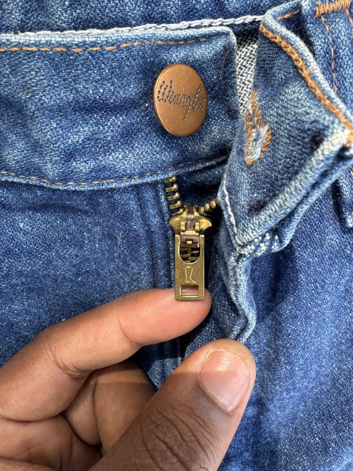 Wrangler vintage 80’s wrangler blue jeans Size 33" - 6 Thumbnail
