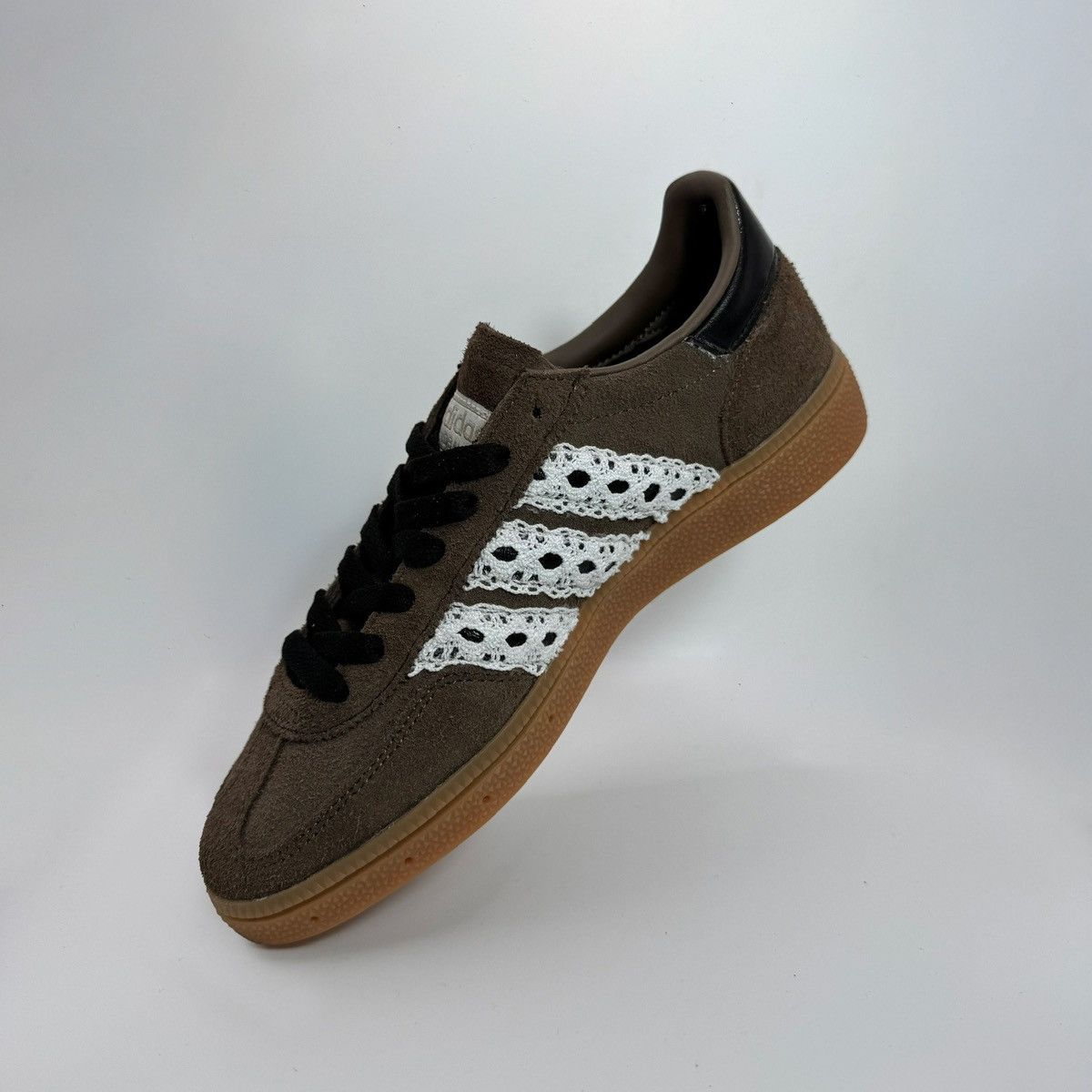 Other Adidas Spezial Custom Crochet Size US 7.5 / IT 37.5 - 1 Thumbnail