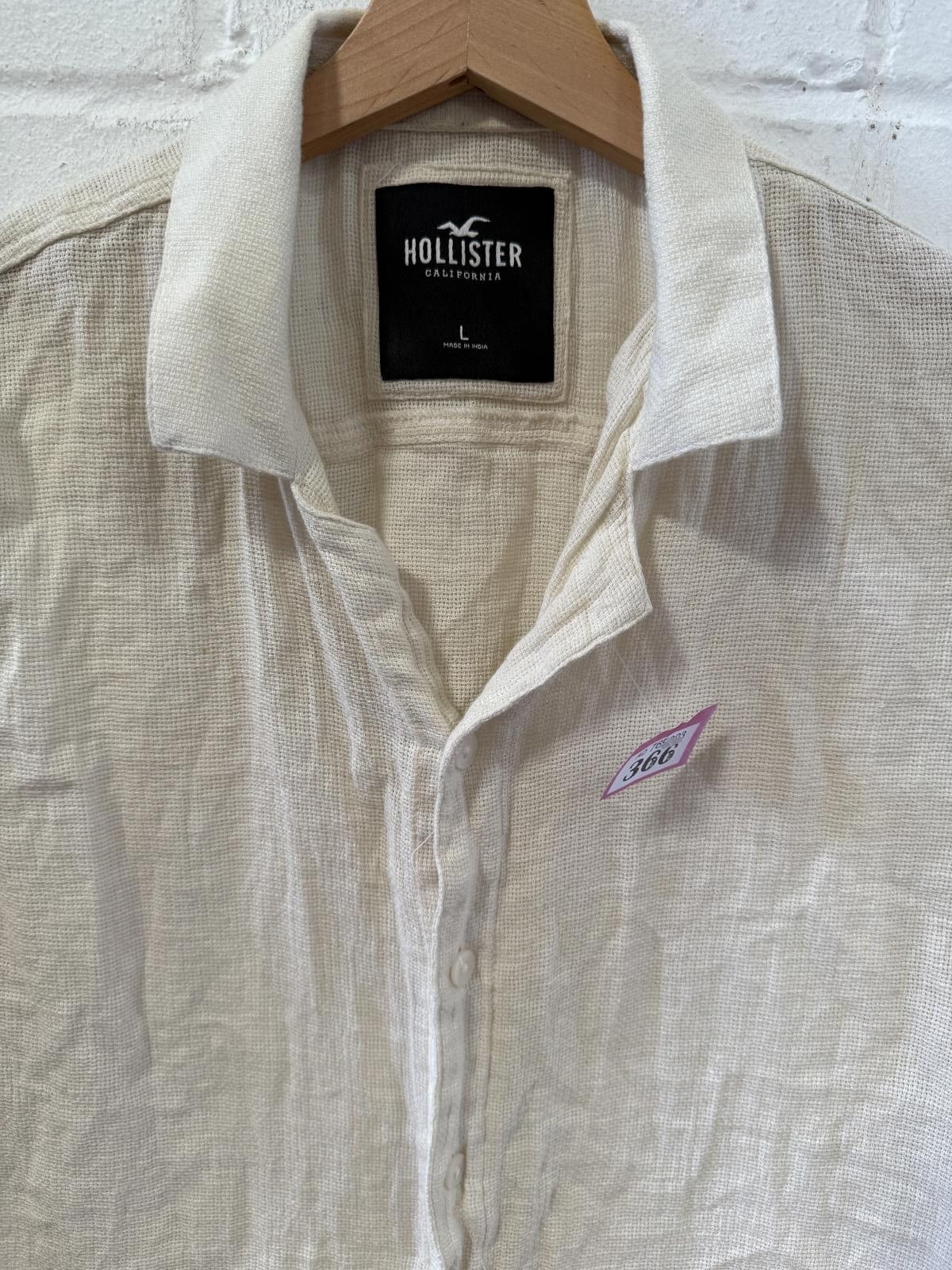 Hollister P-366Hollister Men’s Casual Short Sleeve Shirt - Light Cream Size US L / EU 52-54 / 3 - 2 Thumbnail