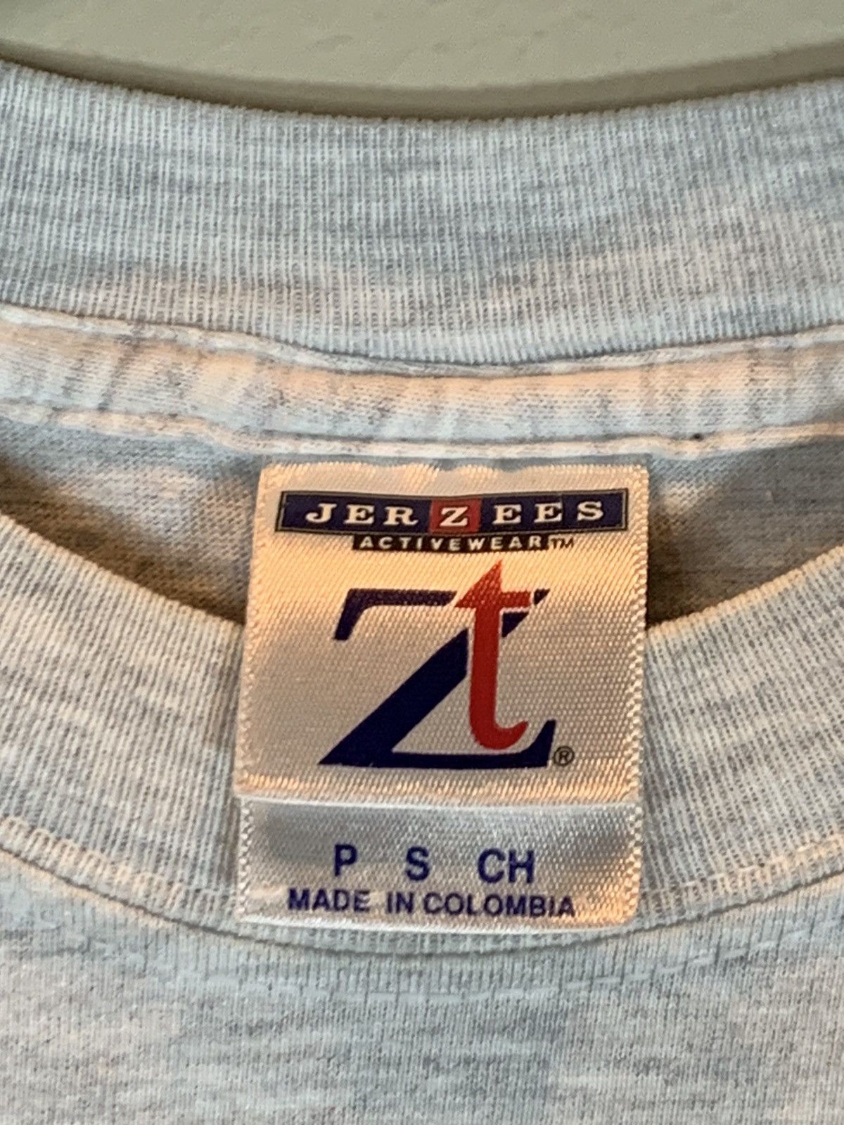 Vintage *RARE* Vintage Catch Me If You Can Movie Promo Art T-Shirt Size US S / EU 44-46 / 1 - 8 Thumbnail
