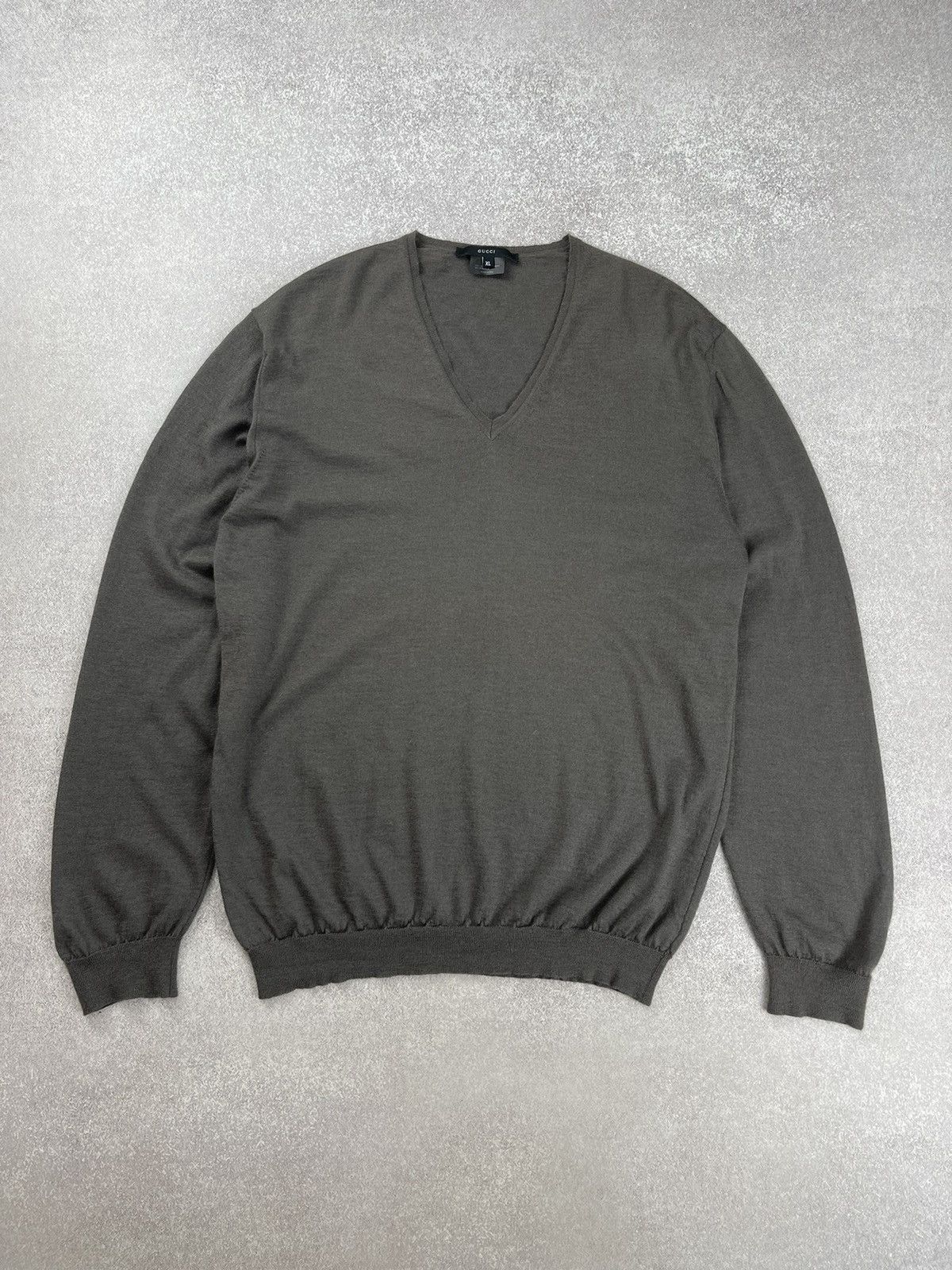 Gucci Gucci Cashmere/Silk V-Neck Knit Sweater Men’s Size XL Size US XL / EU 56 / 4 - 1 Thumbnail