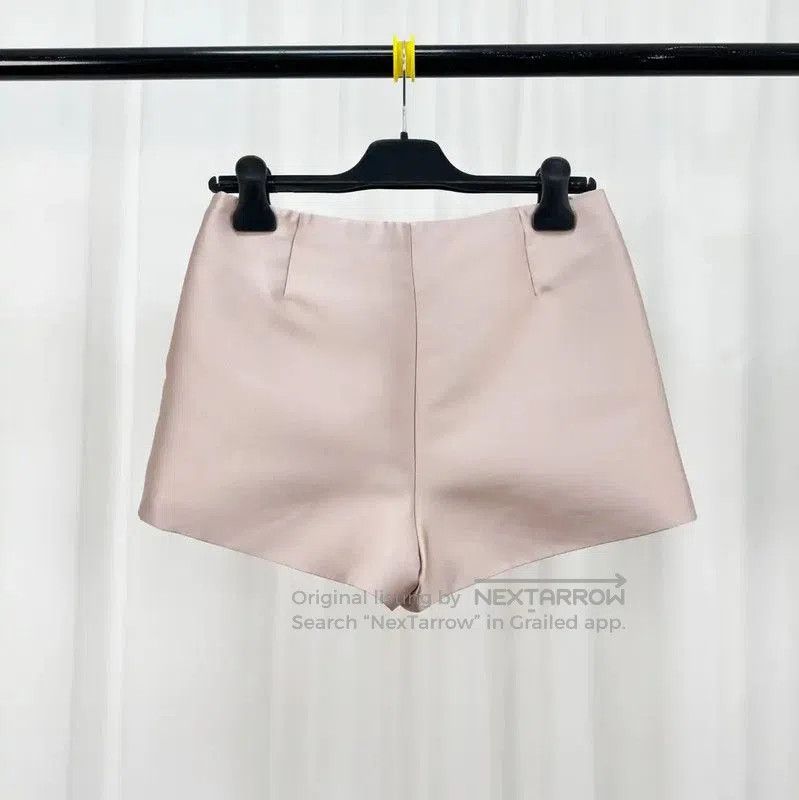 Valentino Valentino Summer Lilac Silk Logo Women’s Shorts . Size 30" / US 8 / IT 44 - 2 Thumbnail