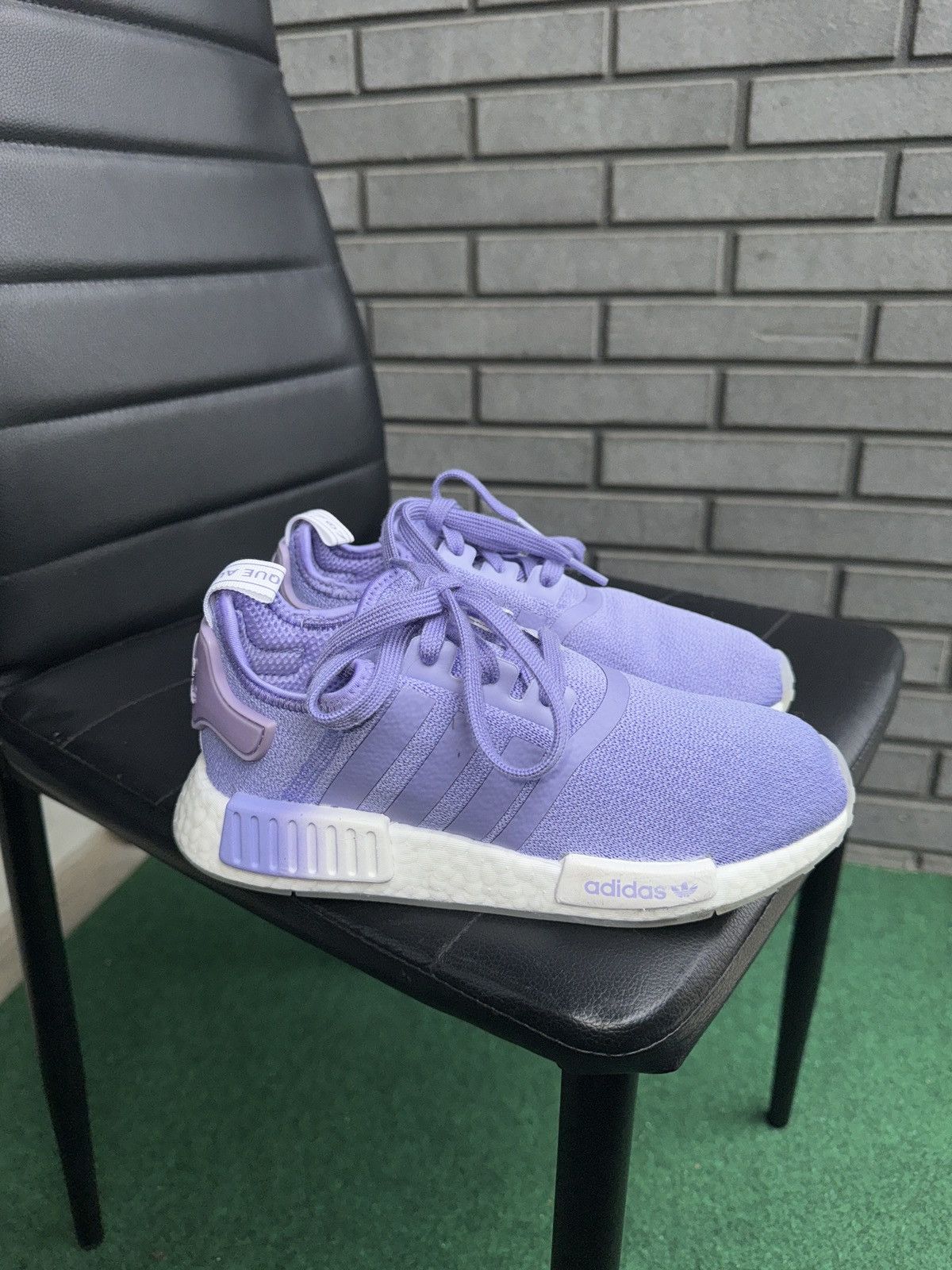adidas gazelle silver green womens adidas Nmd R2 PK White 8.5