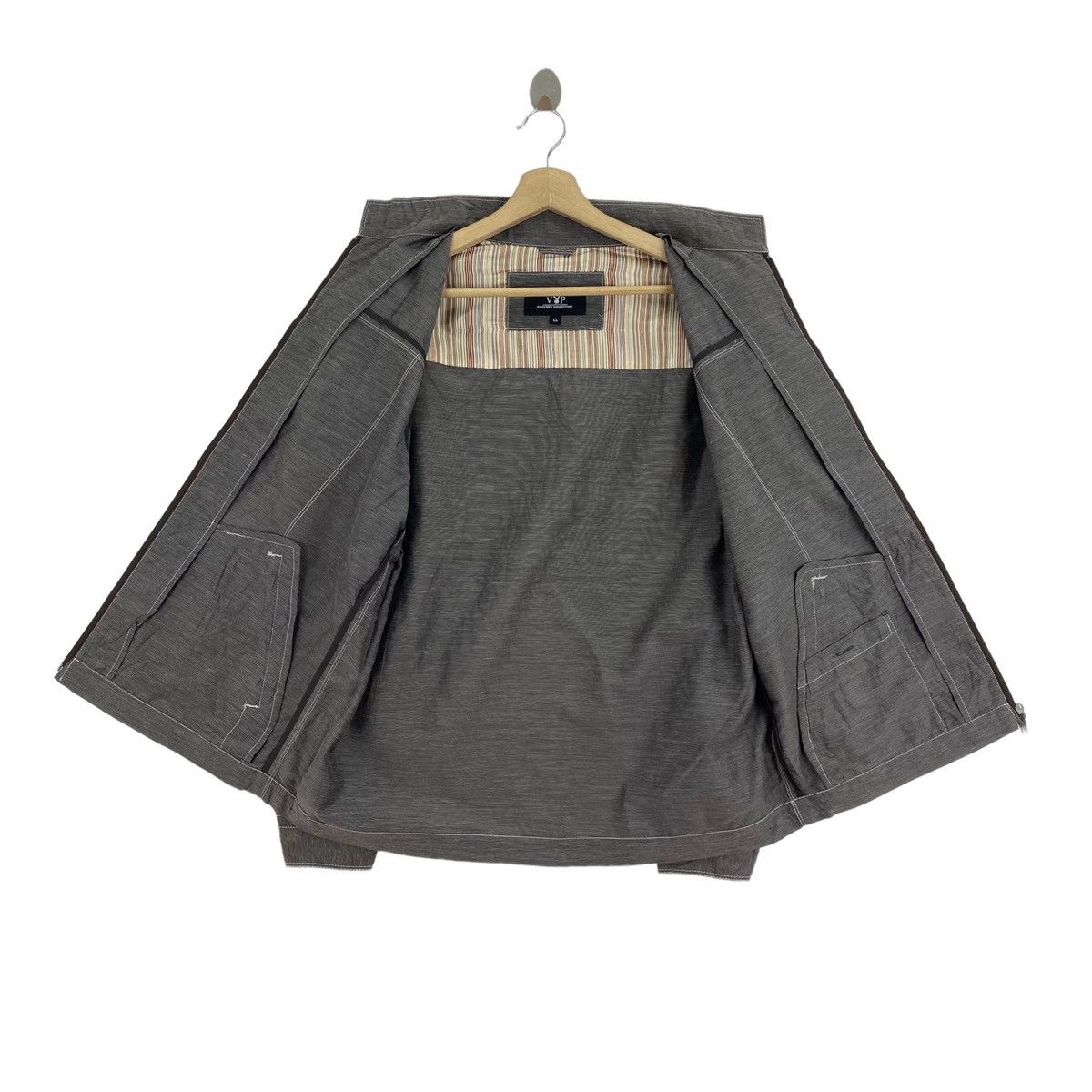 Playboy × Vintage Vintage VIP PLAYBOY Collection Grey Bomber Jacket Size US XL / EU 56 / 4 - 3 Thumbnail