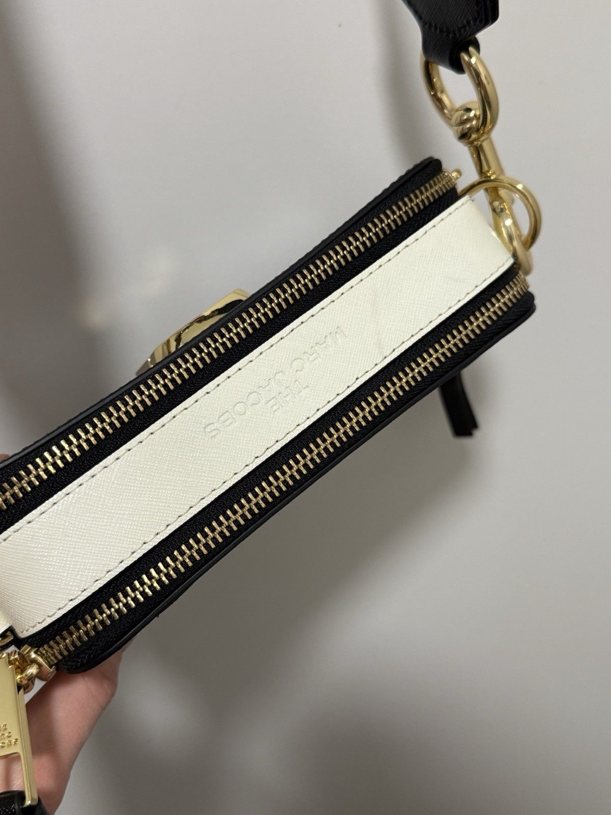 Marc Jacobs Marc Jacobs The Snapshot Camera Bag Crossbody Womens Leather Size ONE SIZE - 14 Thumbnail