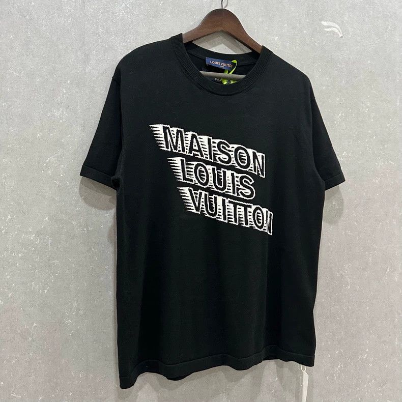 Louis Vuitton Louis Vuitton Phantom letter logo black knitted short sleev Size US S / EU 44-46 / 1 - 3 Thumbnail