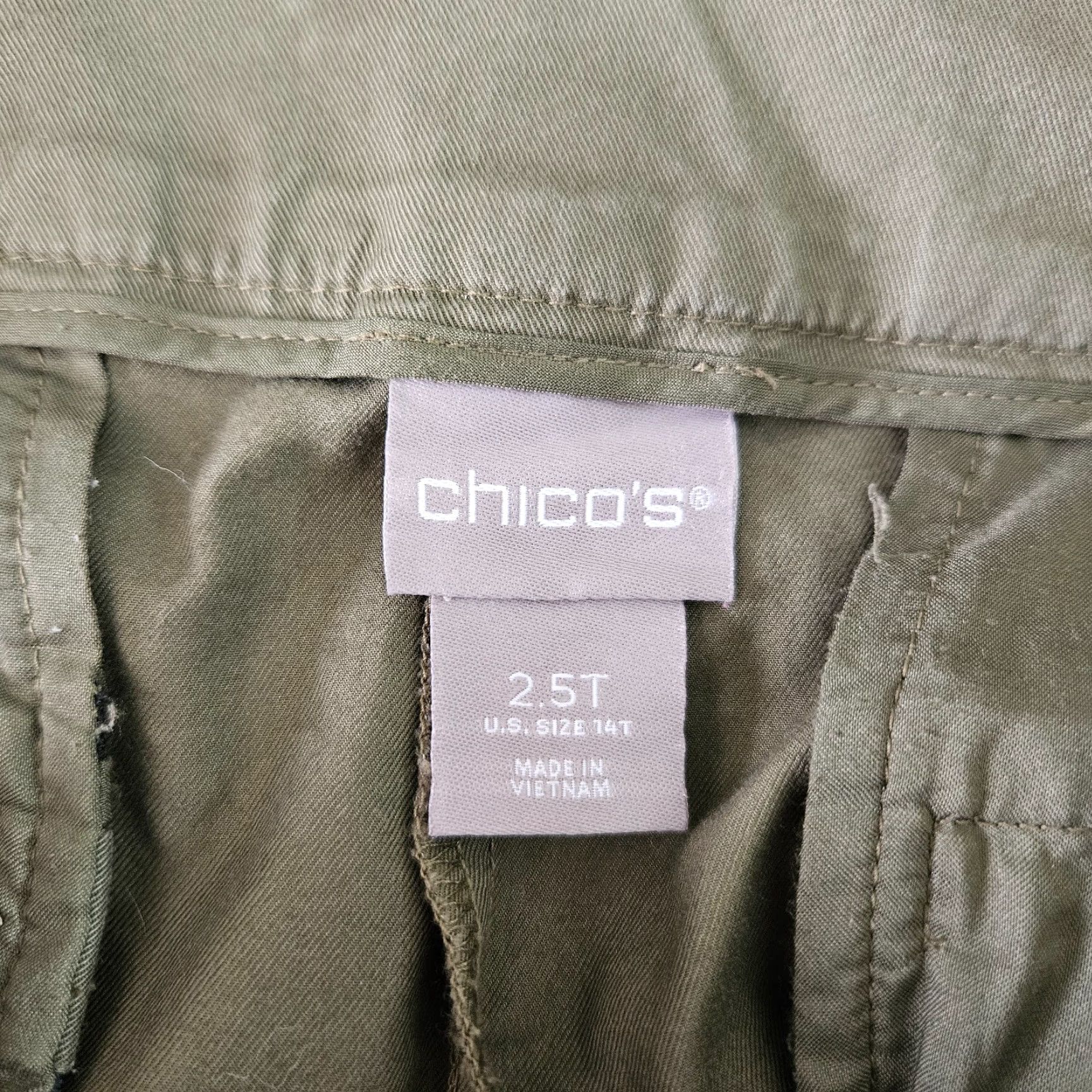 Vintage Chicos Womens Pants Sz 14T Green High Rise Cuffed Cotton Blend Belt Chino Pants Womens Tall 14 Green Size 36" / US 14 / IT 50 - 7 Thumbnail