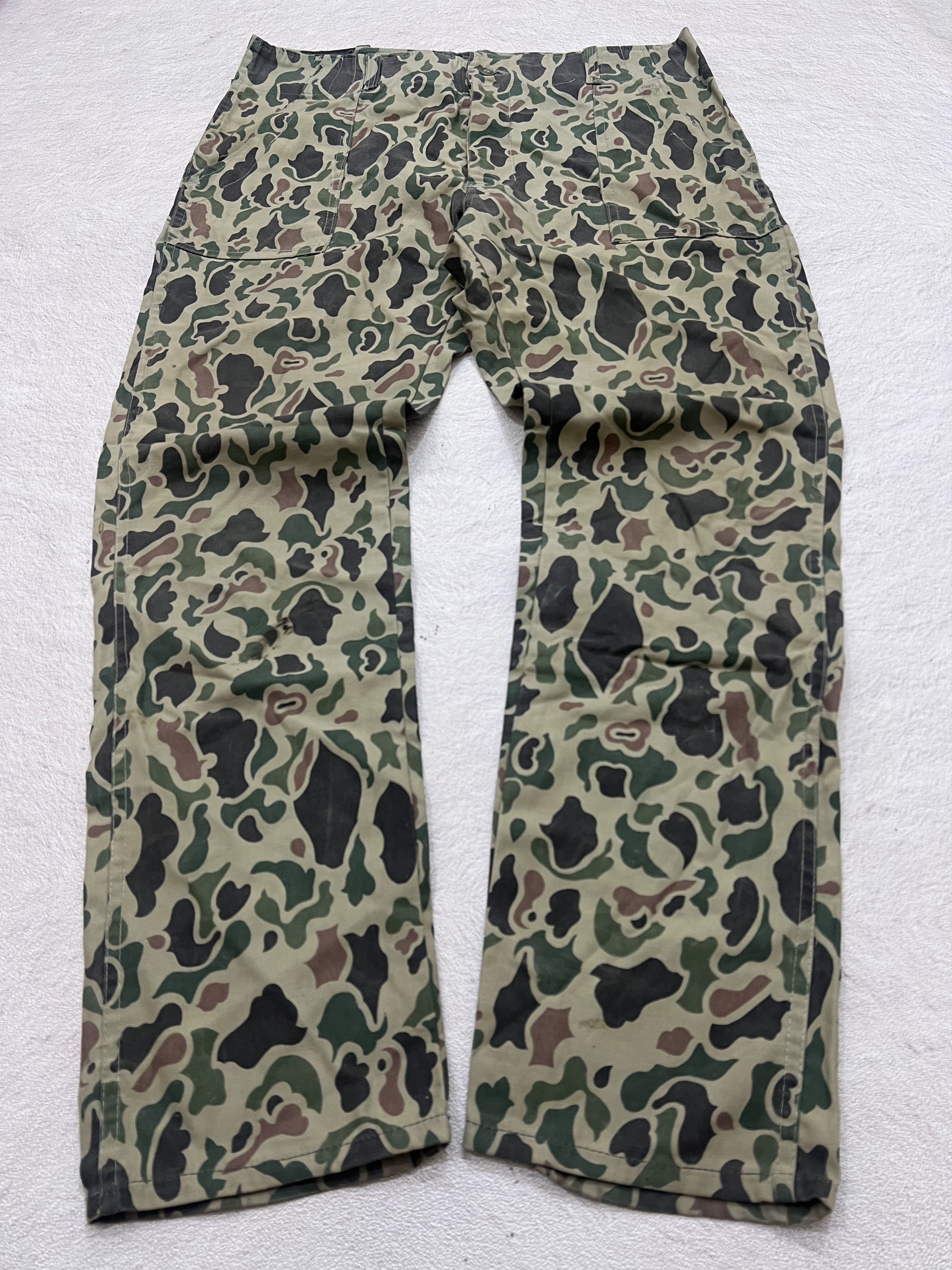 Japanese Brand 80s Archival Camo Frog Fatigue Work Pants y2k Lgb Ifsix Size US 34 / EU 50 - 1 Thumbnail