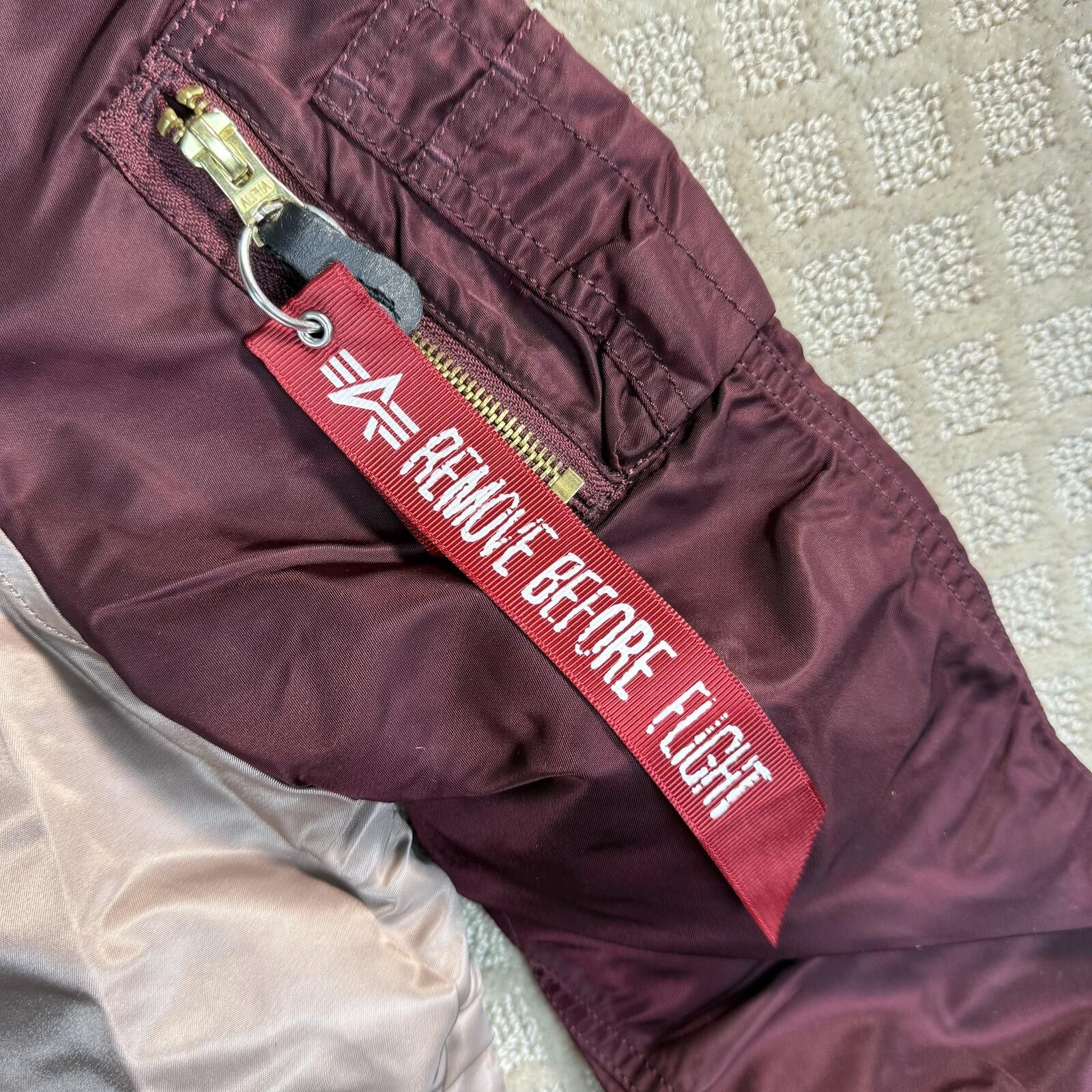 Alpha Industries Alpha Industries Japan Souvenir Bomber Jacket Womens S Size S / US 4 / IT 40 - 3 Thumbnail