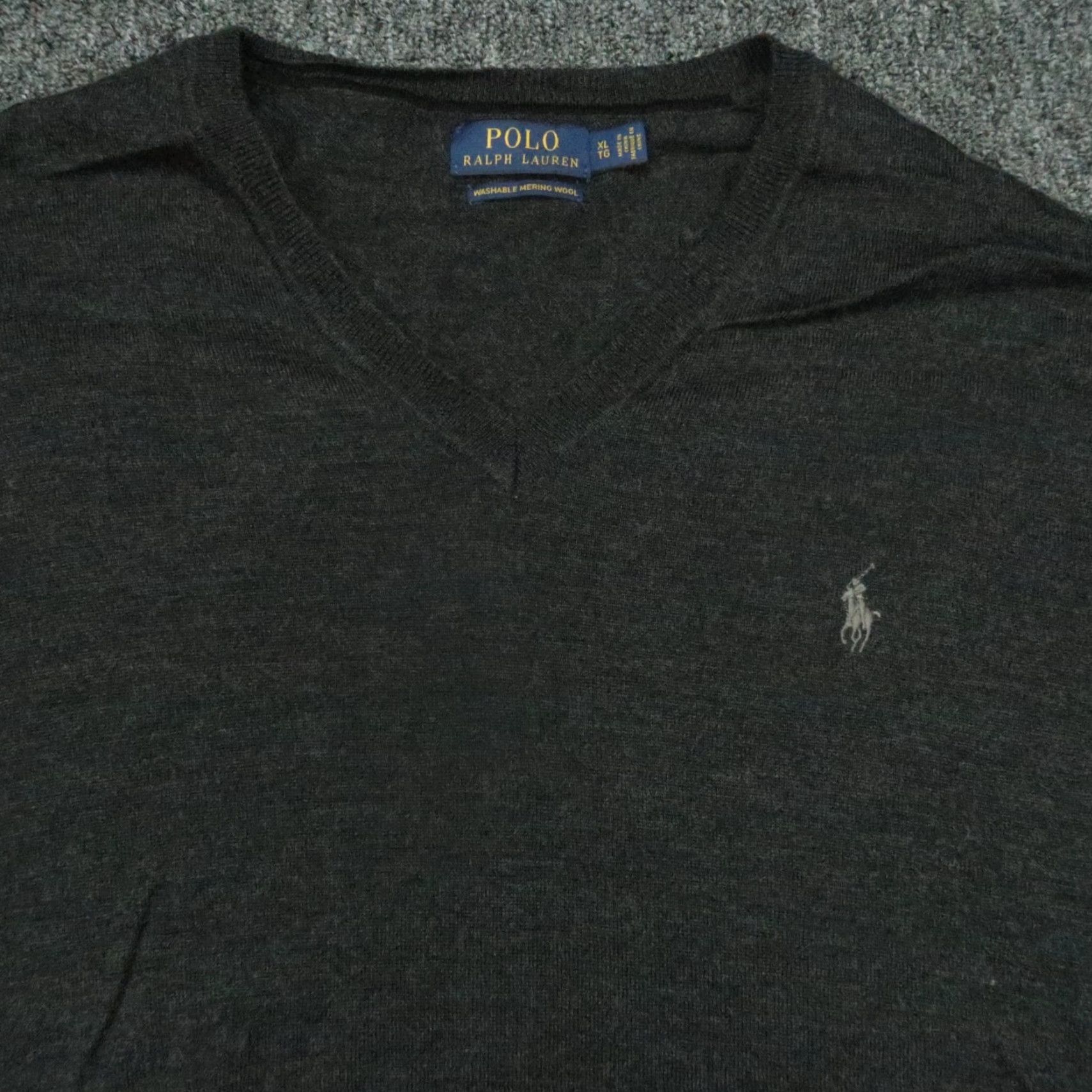 Polo Ralph Lauren Polo Ralph Lauren Sweater Mens XL Gray Washable Merino V Neck Pullover Jumper Size US XL / EU 56 / 4 - 2 Thumbnail