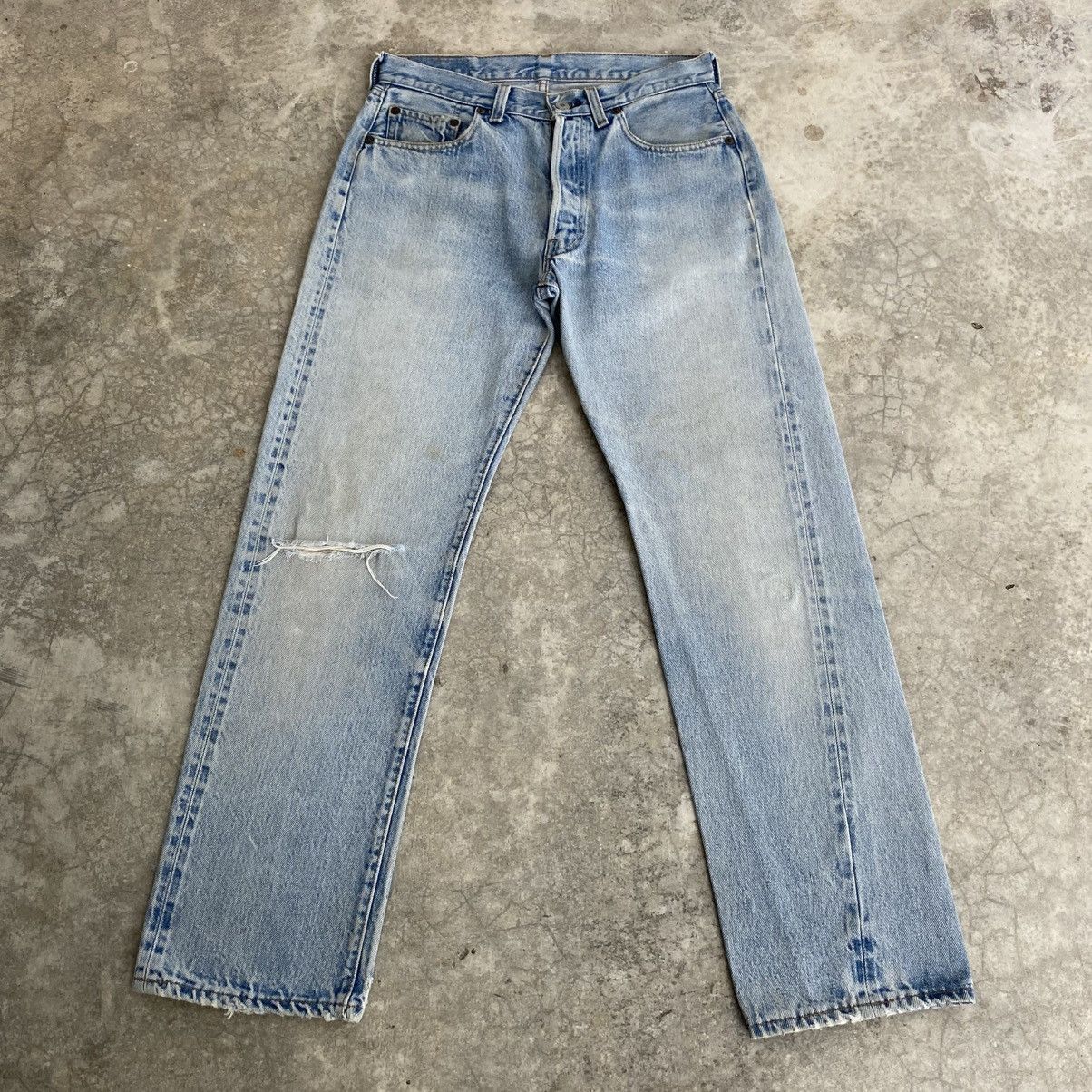 Levi's Vintage Levis 501 Stonewashed Blue Redline Distressed Jeans Size US 29 - 3 Thumbnail