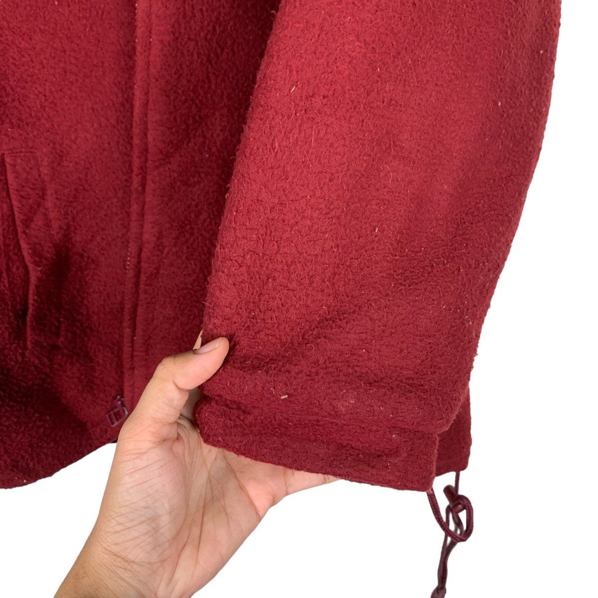 Vintage Univesite De Paris Surbonne Red Fleece Hoodie #1083-C49 Size US M / EU 48-50 / 2 - 14 Thumbnail