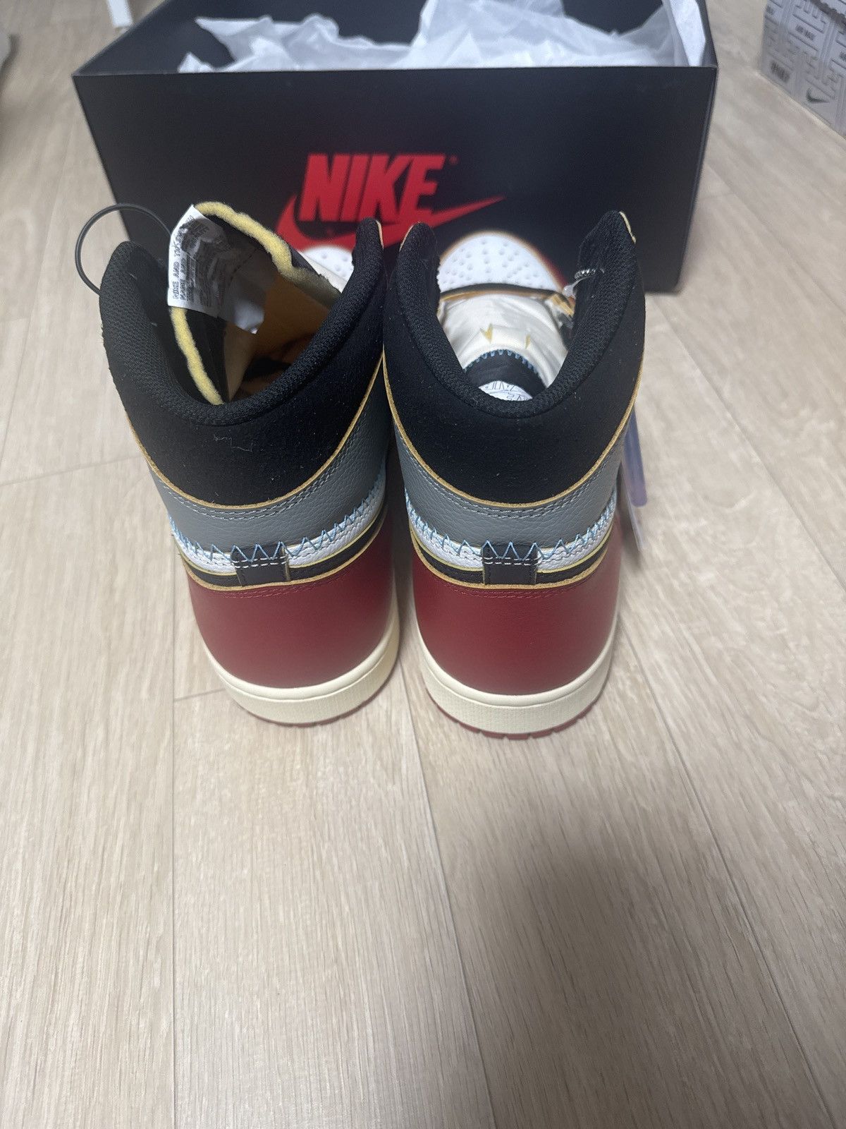 Jordan Brand × Union LA Jordan 1 x Union Retro High OG Chicago Shadow Size US 11 / EU 44 - 4 Thumbnail
