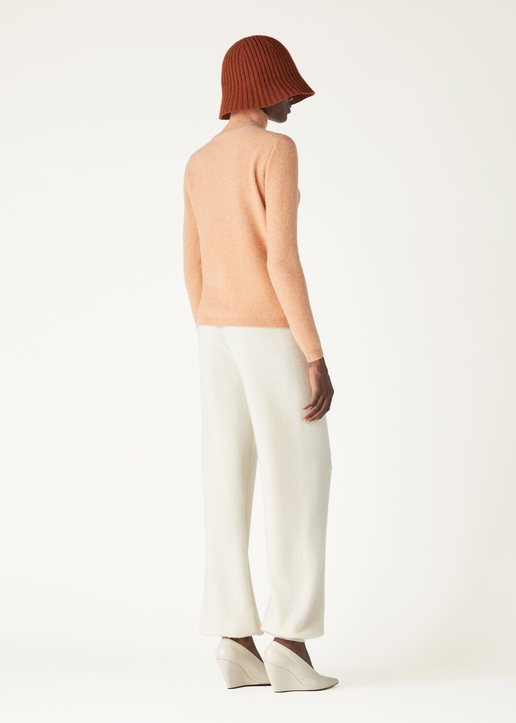 Loro Piana o1srvl11e0825 FAO2893 Alpe Bors Pant in White Size 27" / US 4 / IT 40 - 5 Thumbnail