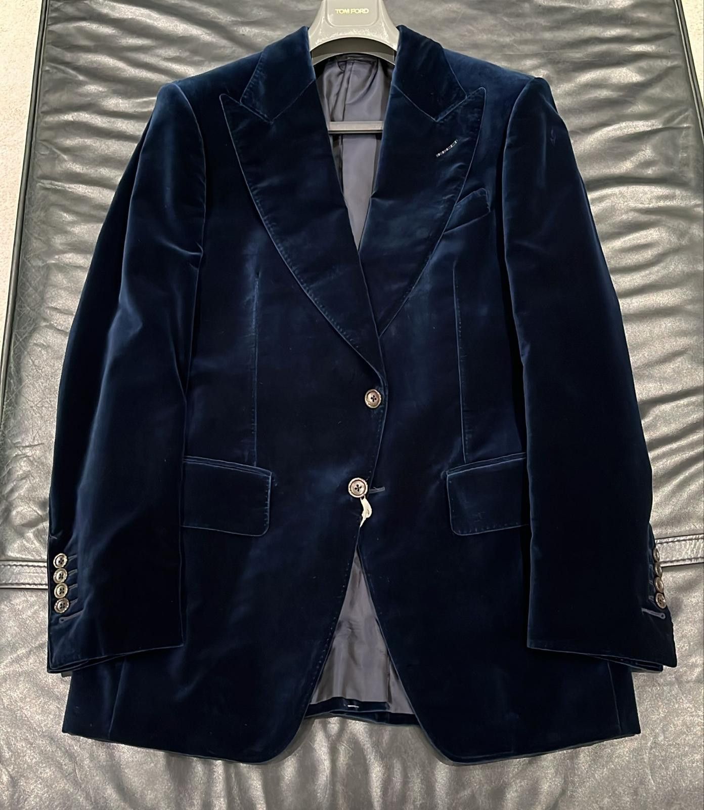 Tom Ford o1loc1c0126 JLAP02 Velvet Jacket in Blue Size US M / EU 48-50 / 2 - 1 Thumbnail