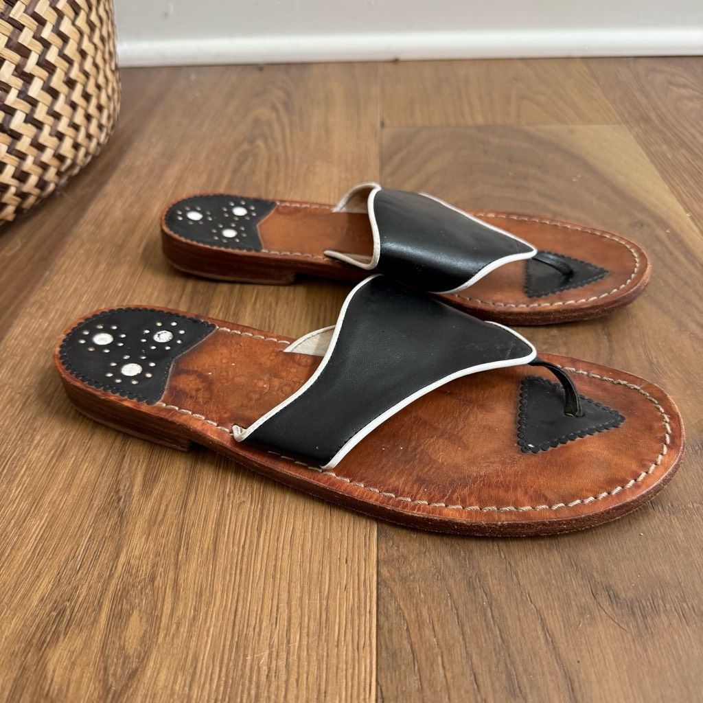 Other Steven Salario Black White Leather Slip On Flat Sandals 9 Size US 9 / IT 39 - 1 Thumbnail