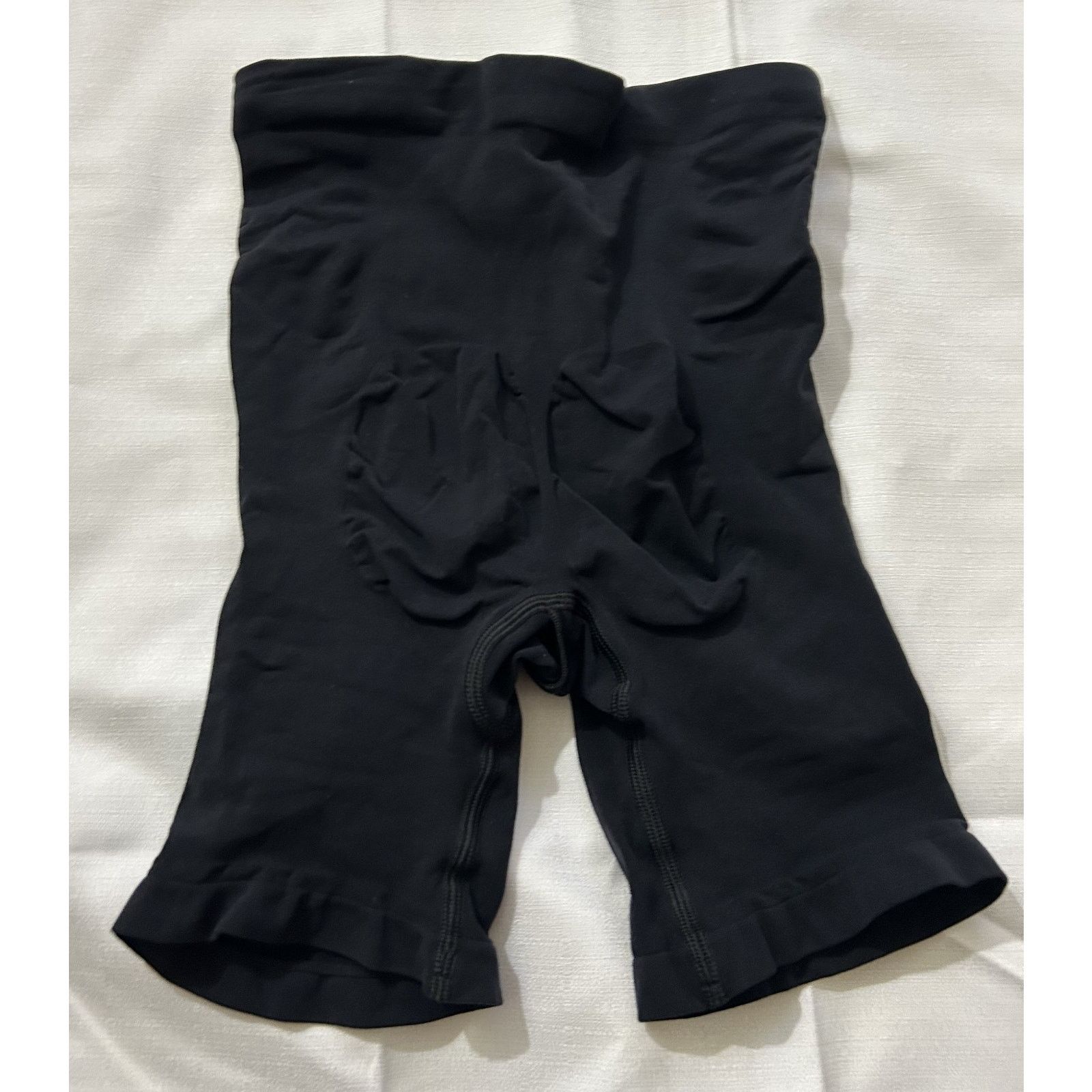 SKIMS NWOT-Women's Skims Seamless Mid-Thigh Shorts-Black Size M Size ONE SIZE - 2 Thumbnail