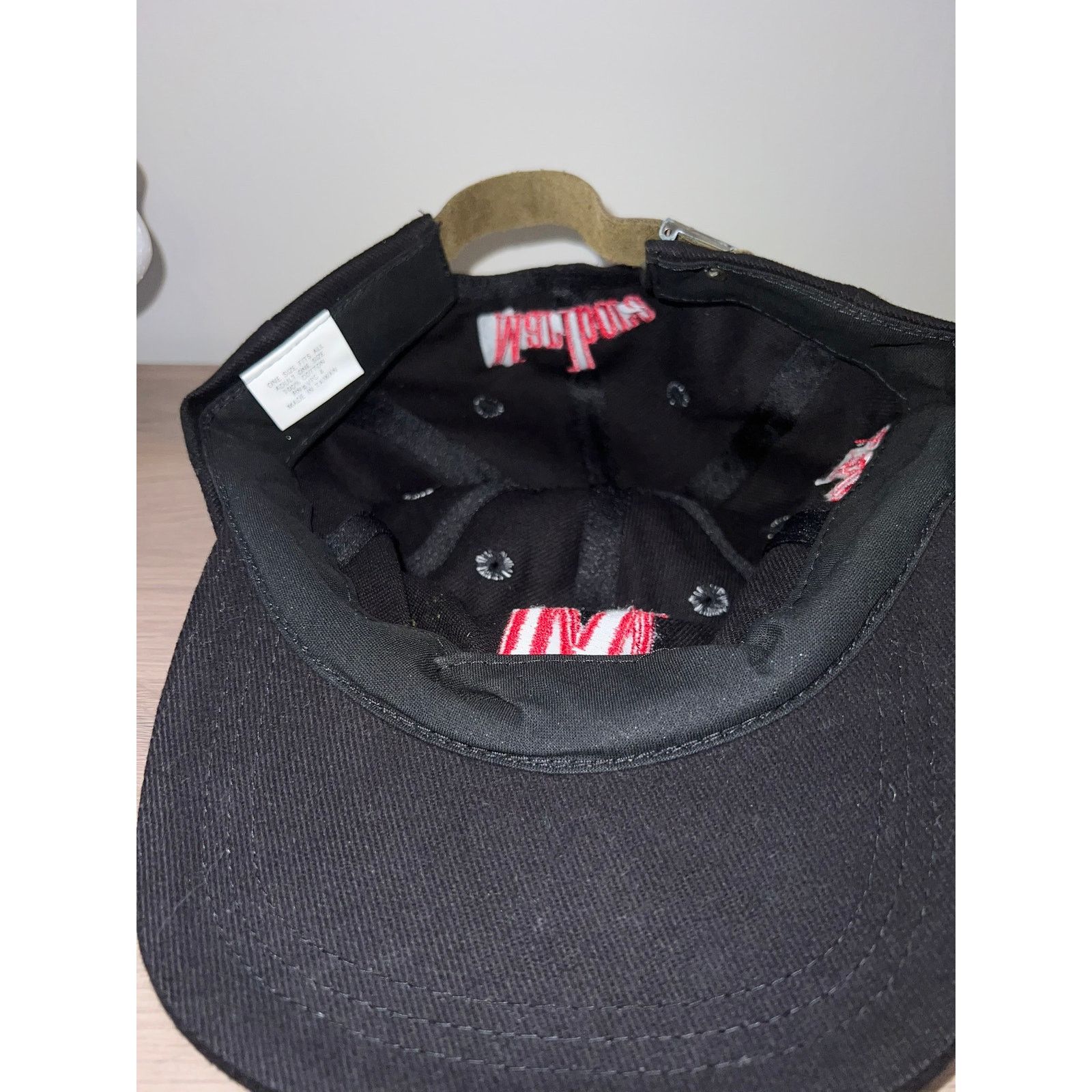 Marlboro Marlboro Cigs Cigarettes Black Western Hat Headwear VTG OS Size ONE SIZE - 7 Thumbnail