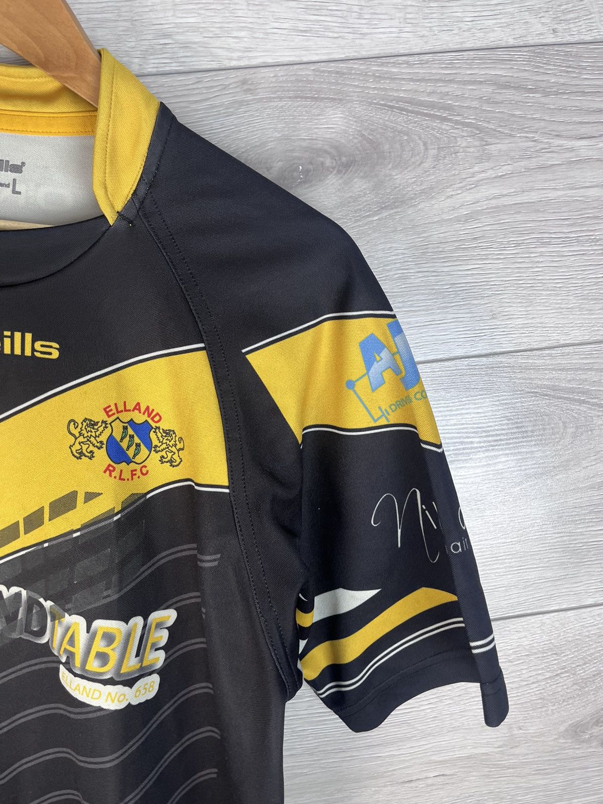 O'Neills Men’s soccer jersey Oneill’s Elland R.L.P.C size L #10 Size US L / EU 52-54 / 3 - 7 Thumbnail