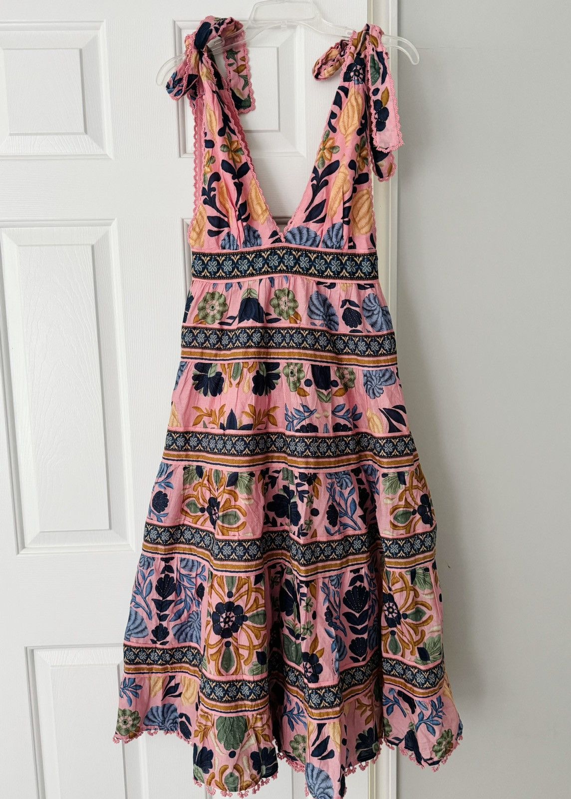 Farm Rio Farm Rio Seashell Tapestry Sleeveless Midi Dress, Size XS Size XS / US 0-2 / IT 36-38 - 5 Thumbnail