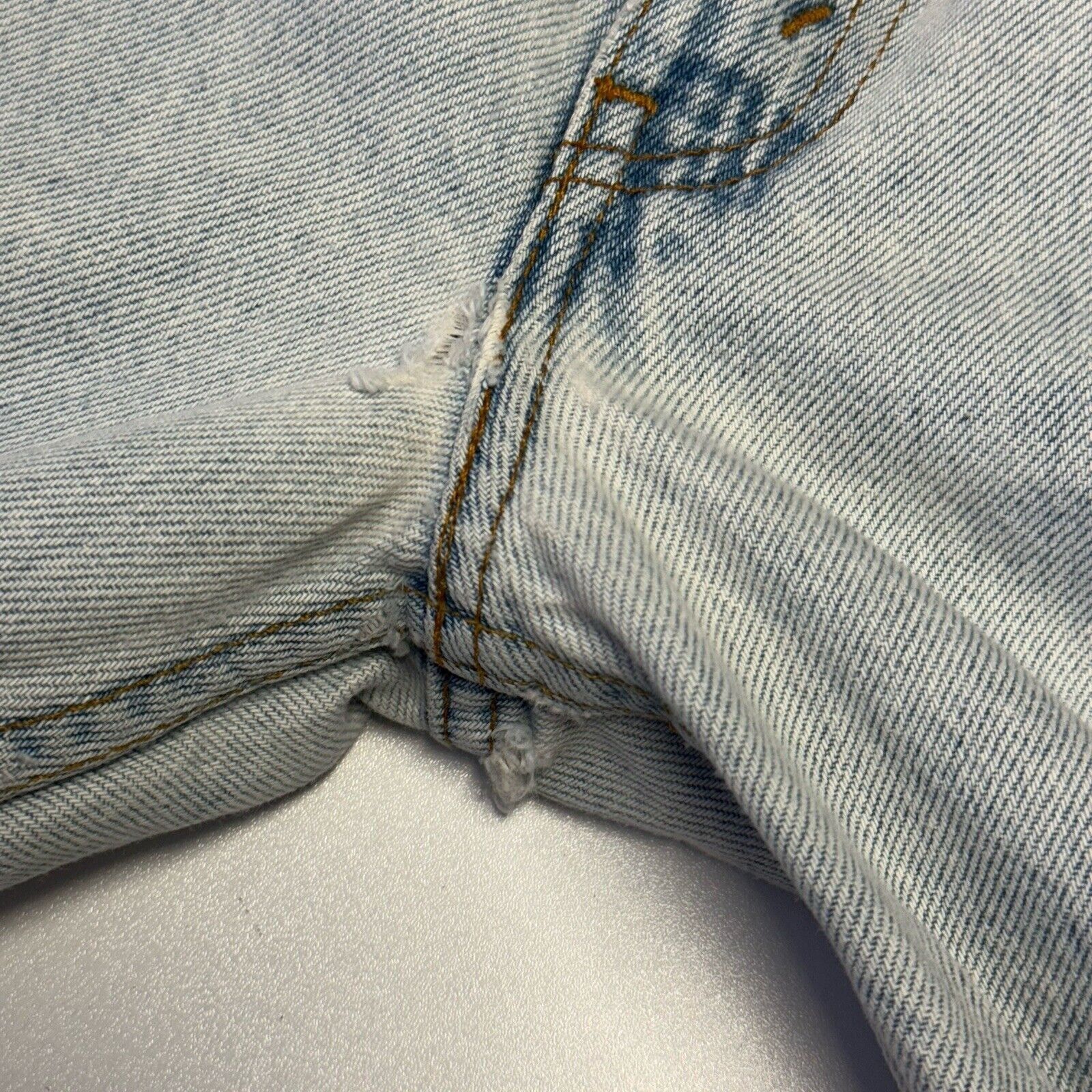 Levi's × Vintage Vintage Levis 505 Jeans 36x32 Light Wash Straight Leg Regula Size US 36 / EU 52 - 5 Thumbnail