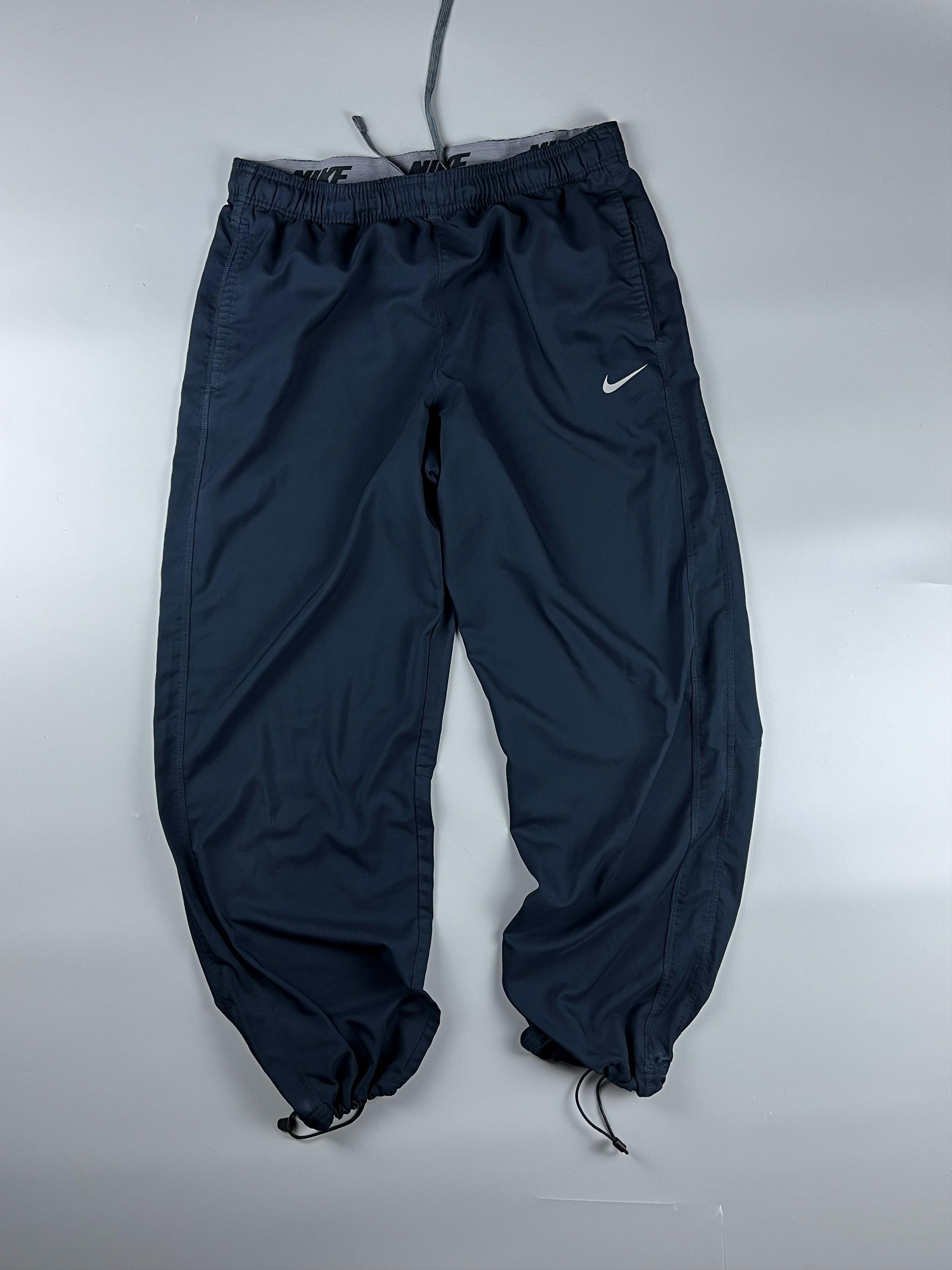 💿 NIKE 90s NYLON VINTAGE PARACHUTE BAGGY PANTS