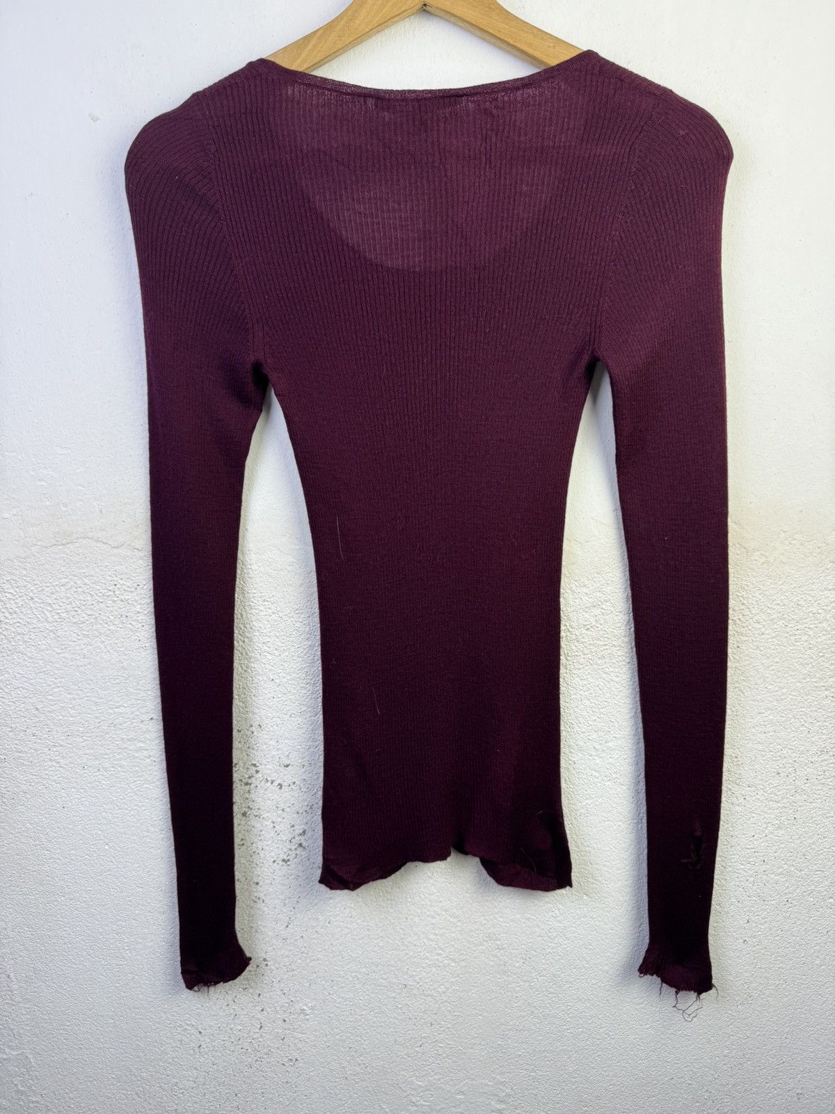 Gucci Gucci ribbed long sleeve scooped neck pullover top Size S / US 4 / IT 40 - 6 Thumbnail